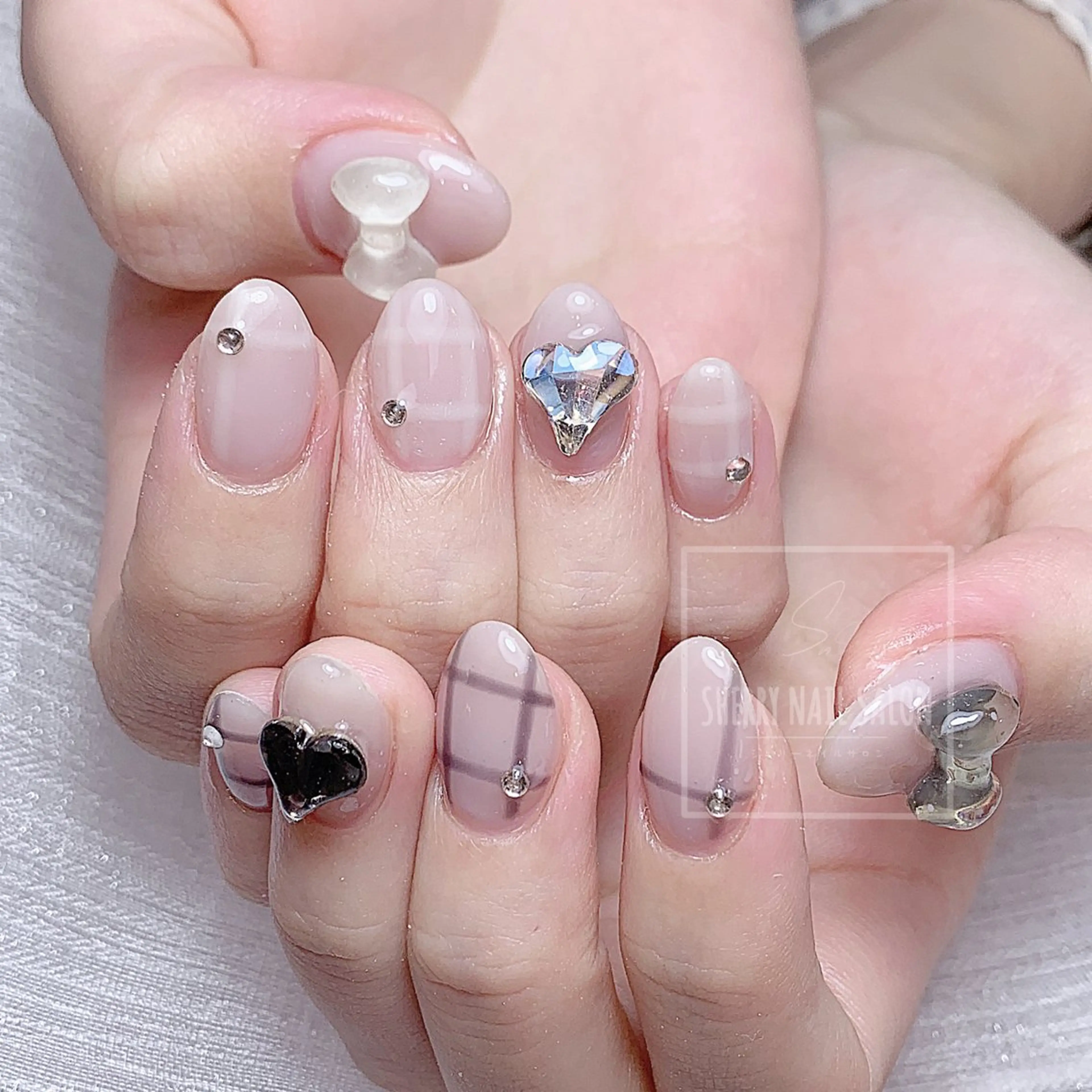 ネイル チークネイル 長さ出し フレンチネイル ジェルネイル グラデーション moe自宅ネイルサロン所属・萌 自宅ネイルサロンのネイルデザイン