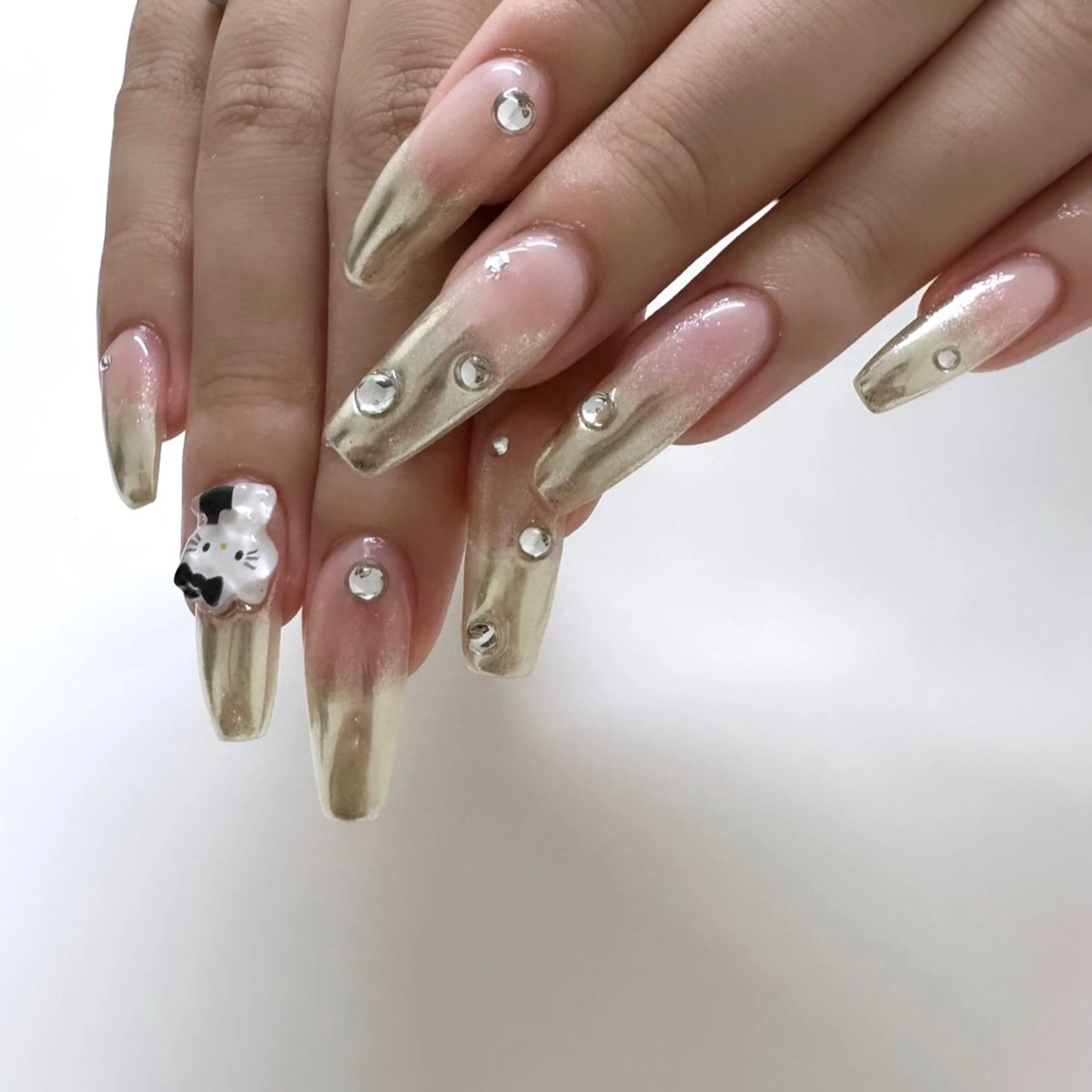 ネイル グラデーション ロングネイル ミラーネイル ハンドネイル mignon nailのネイルデザイン