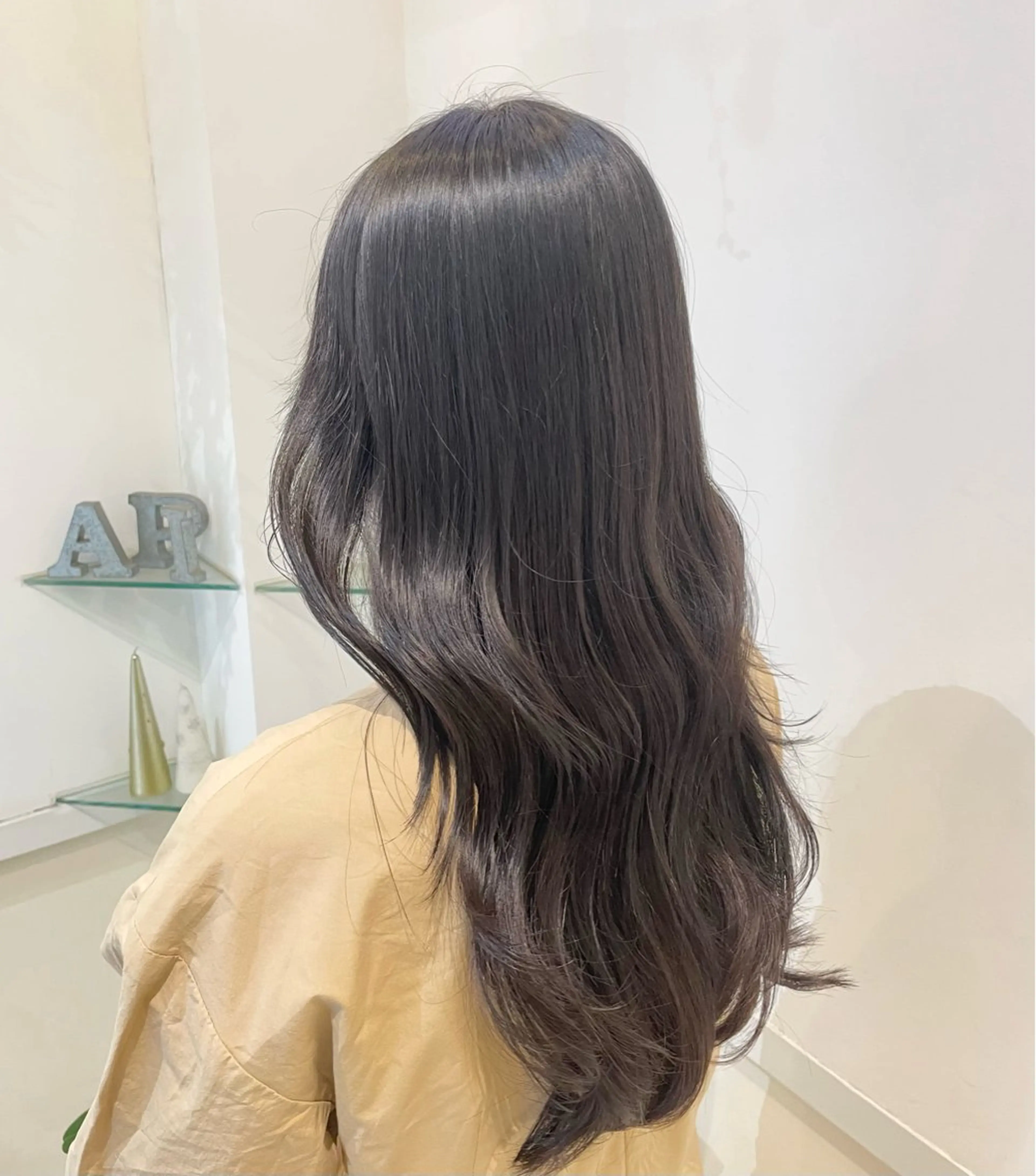 ロング カット ヘアカラー トリートメント 髪質改善カラー🤍 エクステ✨君島由実子のヘアスタイル