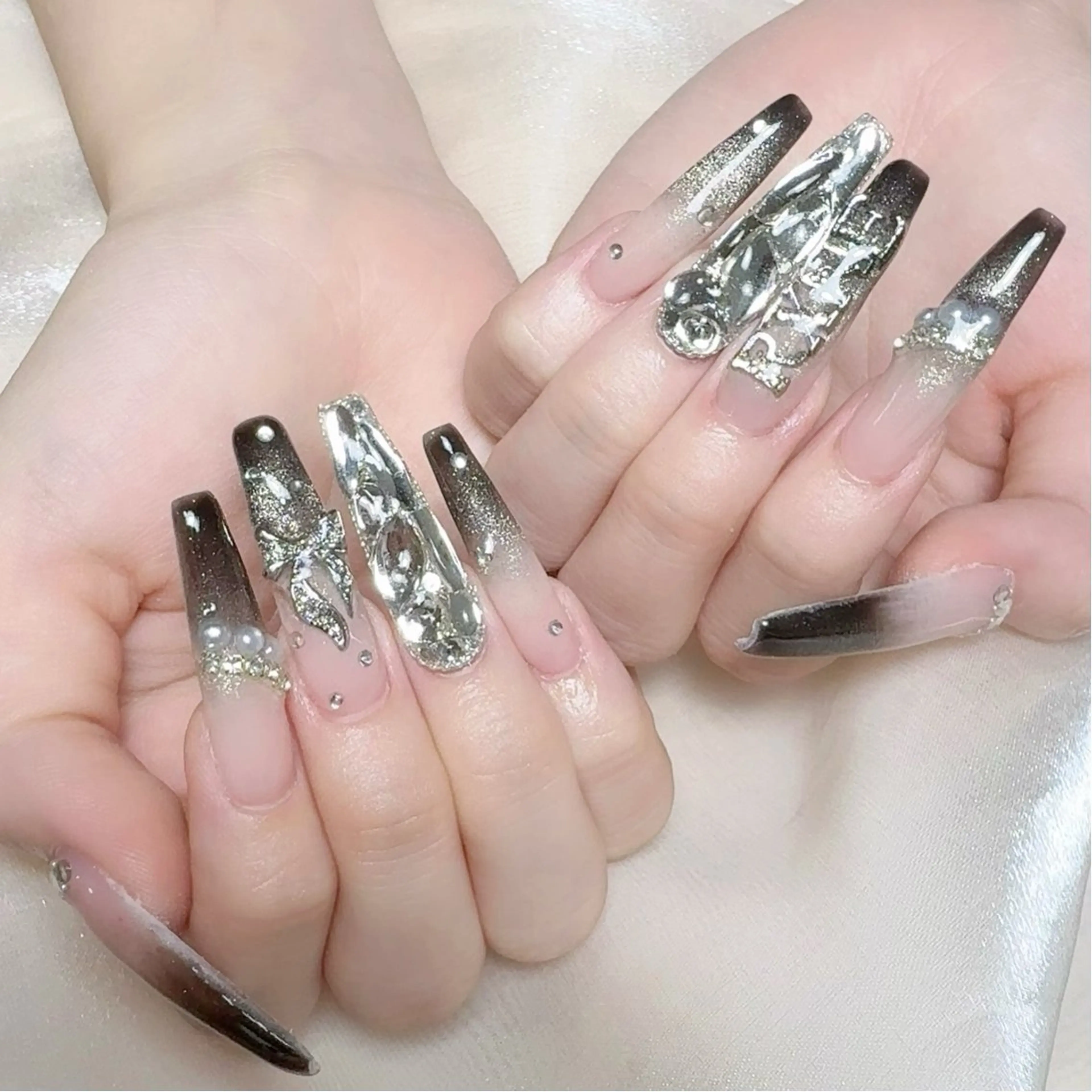 ネイル 持ち込み ハンドネイル NAILサロン 木にいるのネイルデザイン