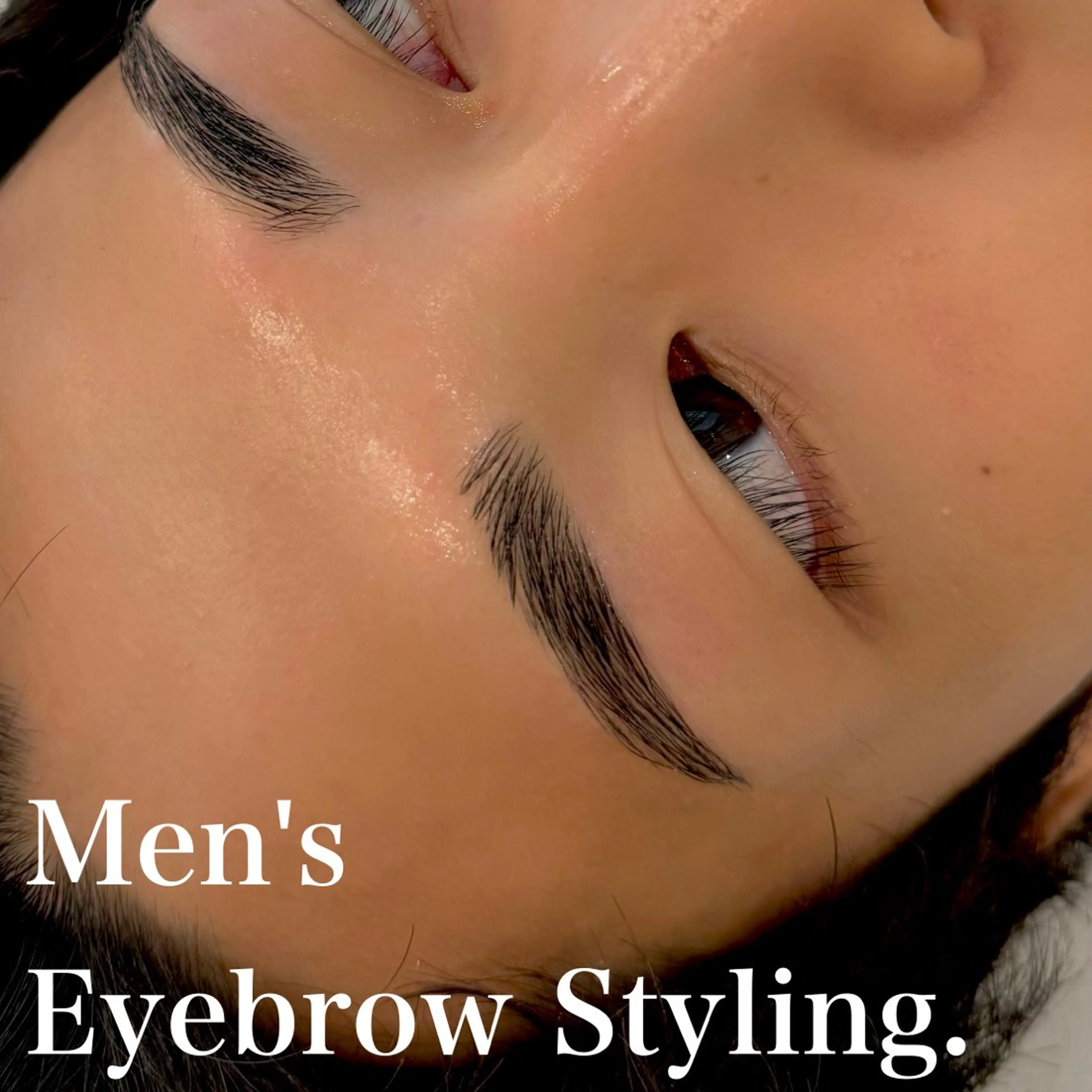 アイブロウ ワックス脱毛 眉カット その他(アイブロウ) WHITEEYE堺東 店長/藁粥　明の眉毛・アイブロウイメージ