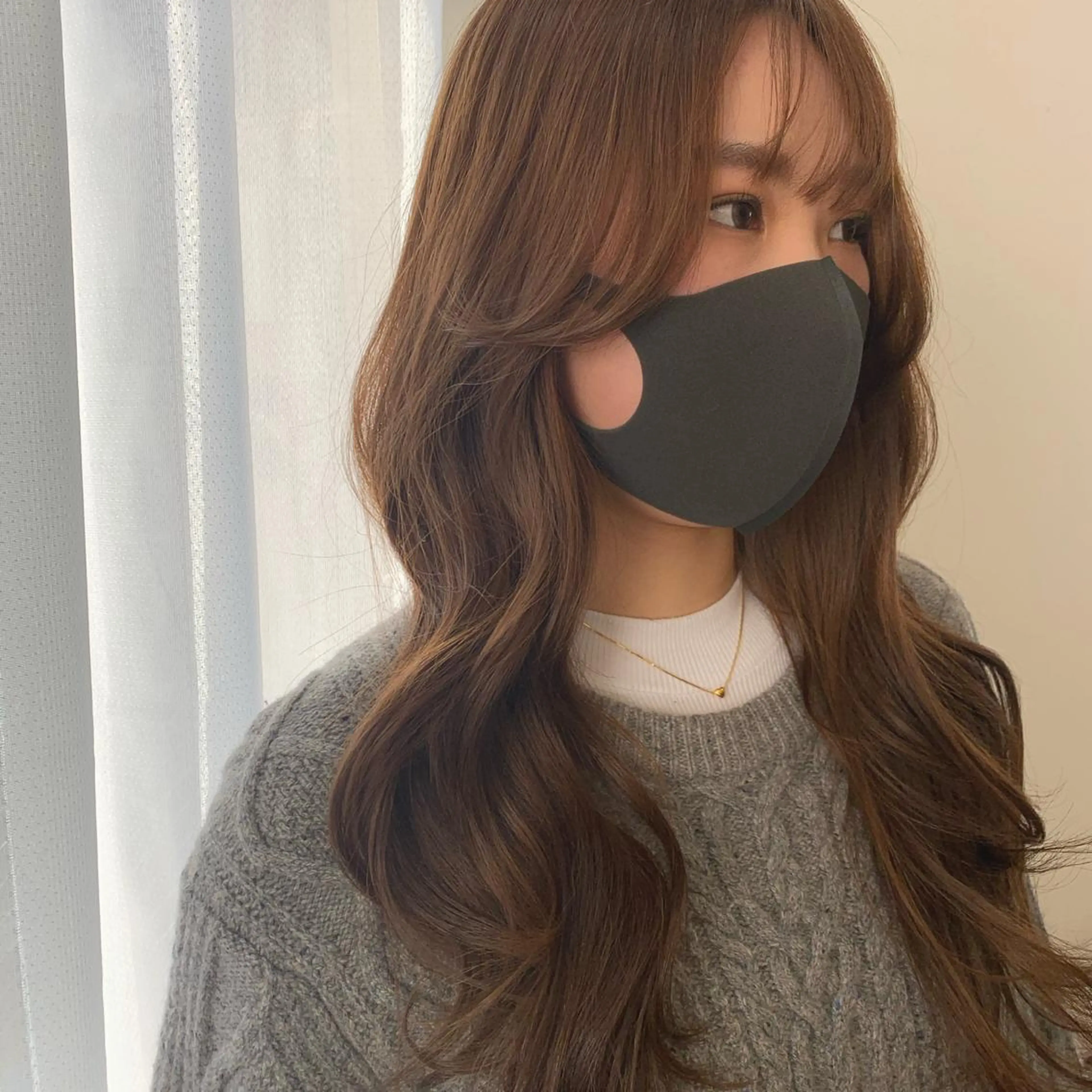 ロング カラー ベージュカラー オレンジ オレンジベージュ エギョモリ ヨシンモリ 現地韓国ヘア🇰🇷 Chisaki치사키のヘアスタイル