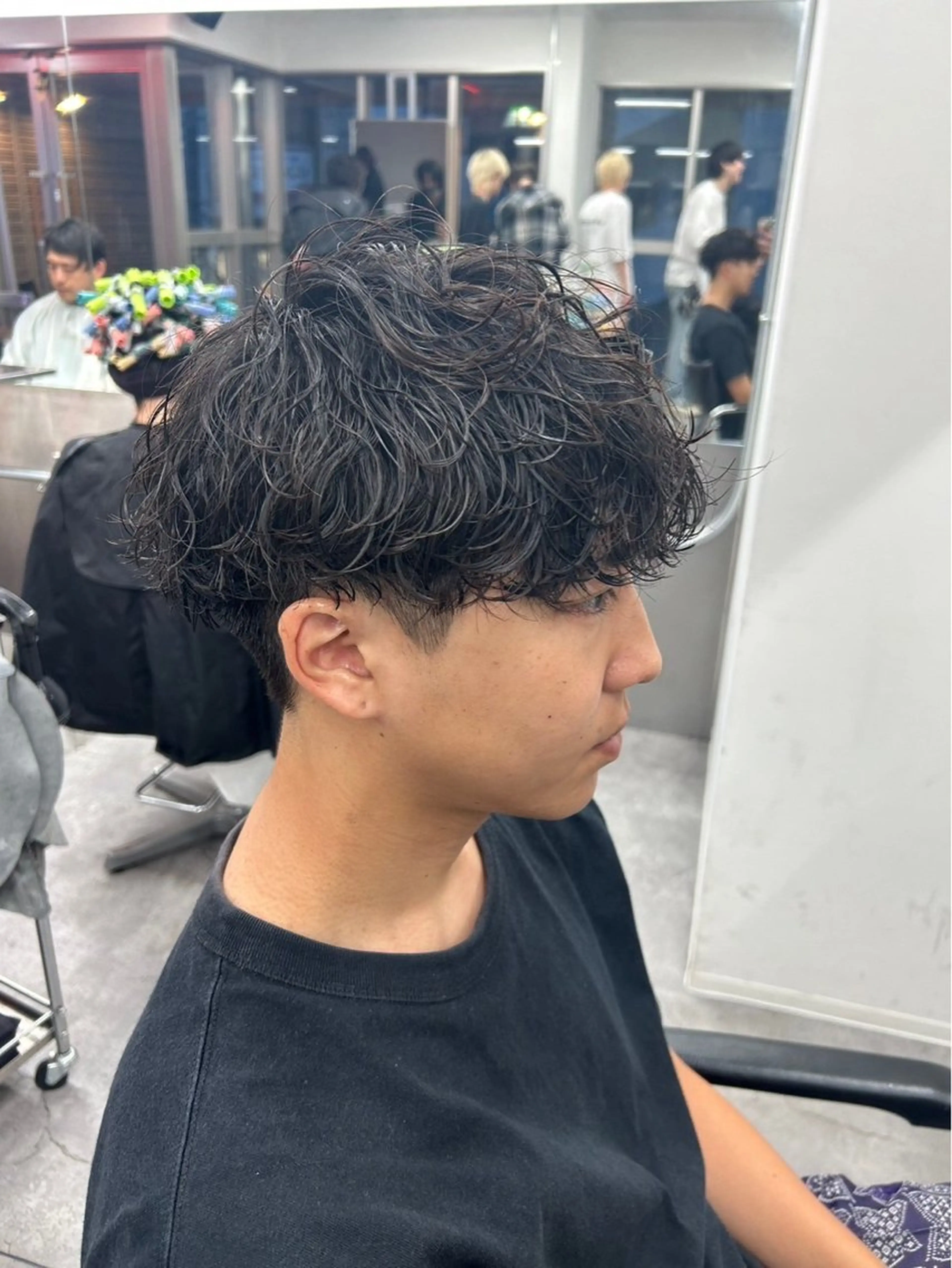【緩めが好きな方必見🔥】メンズカット＋シャドウパーマ⚡️#韓国ヘア#ツイストスパイラル#波巻き#スパイラル#ニュアンスの写真