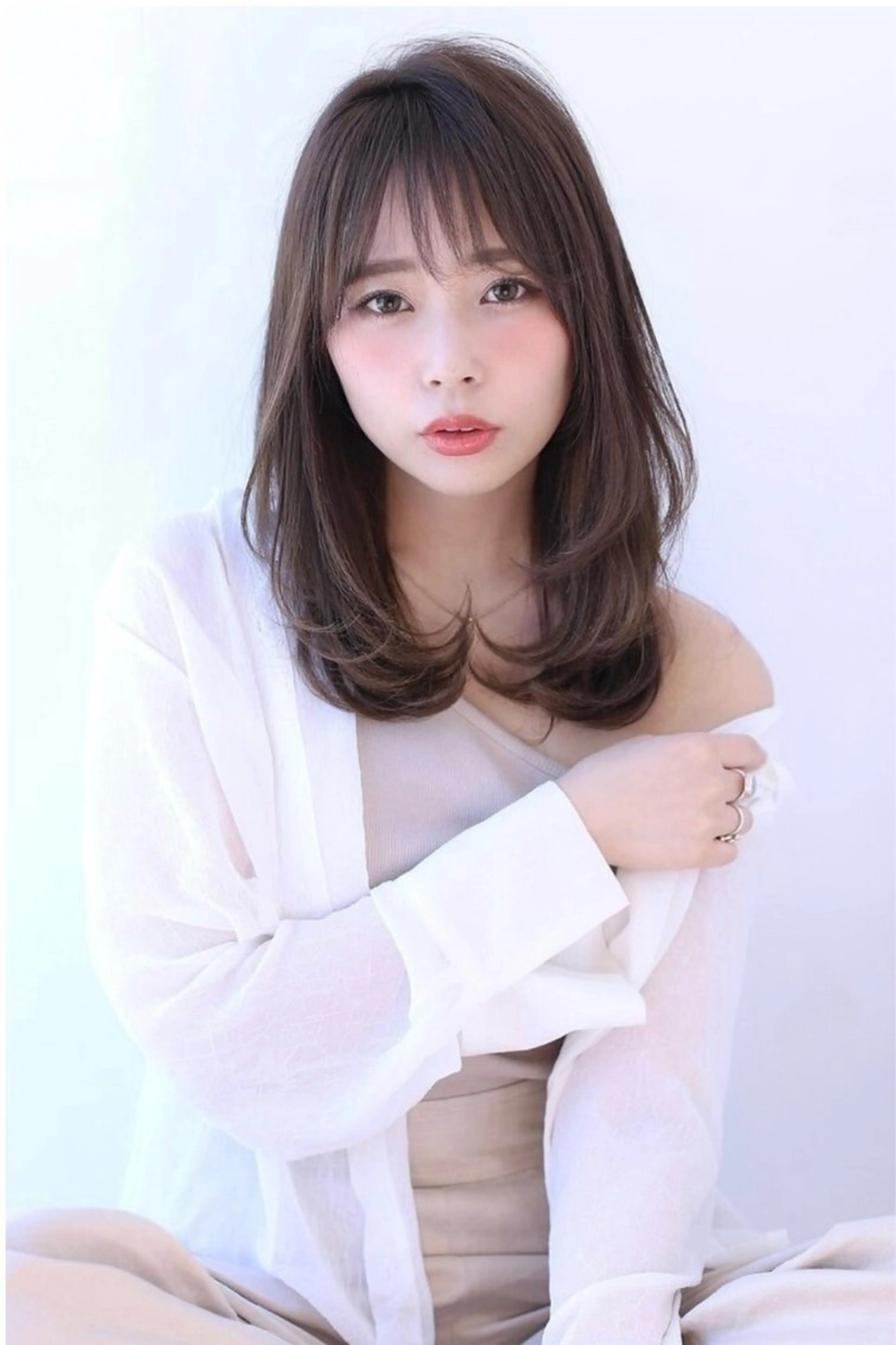 セミロング 尾前 了守のヘアスタイル