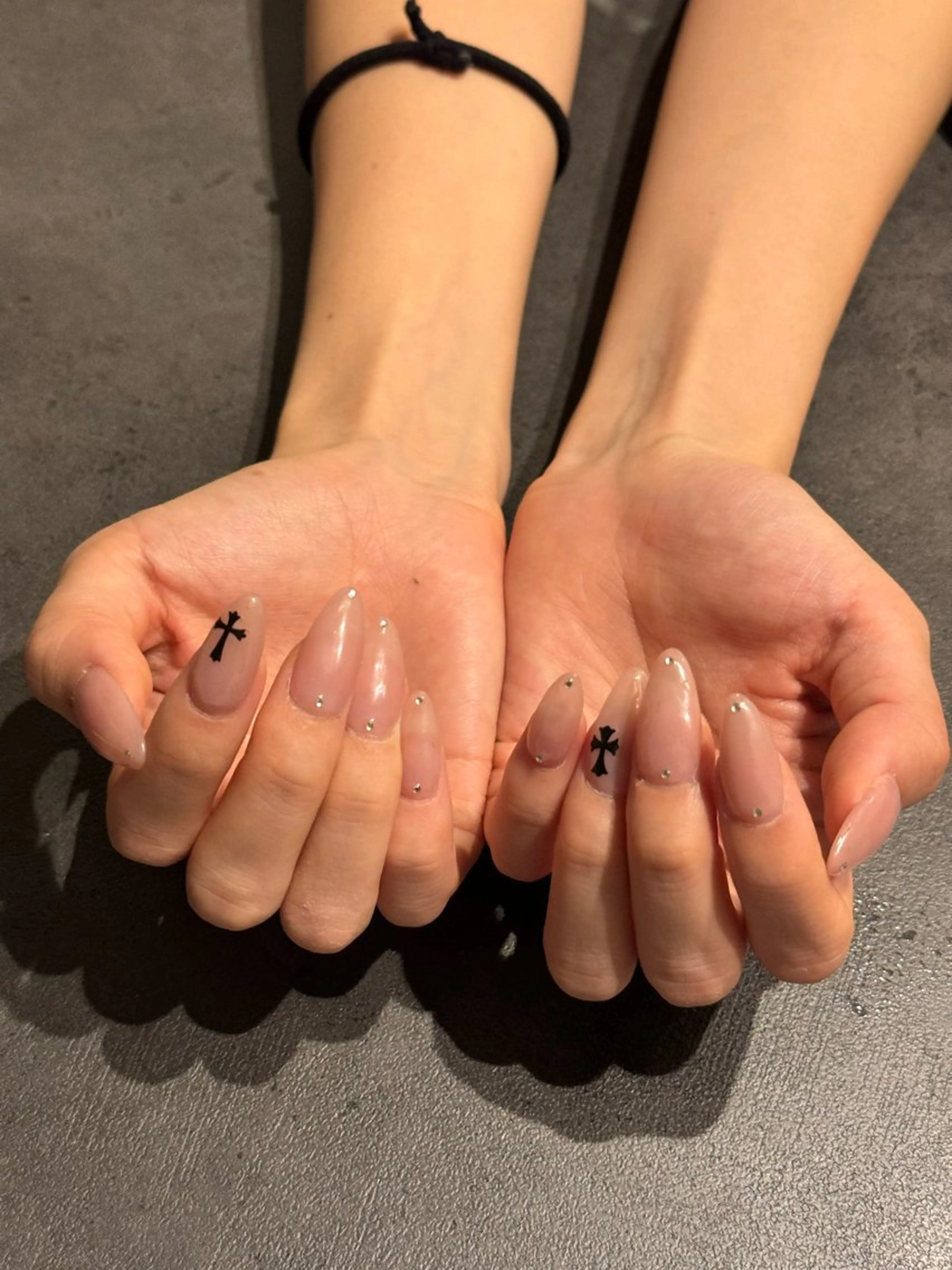 ネイル ハンドネイル 濱岡 咲のネイルデザイン