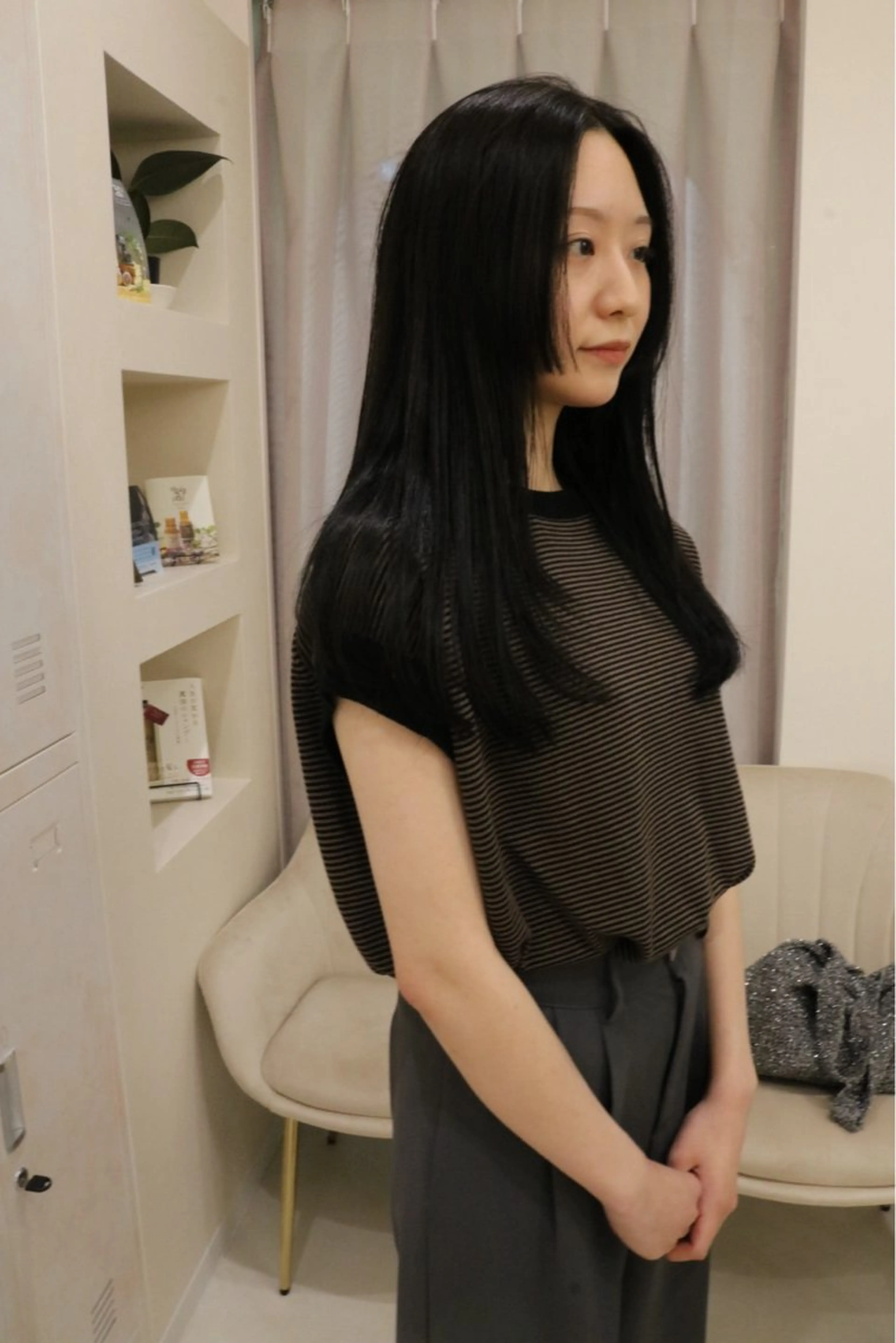 セミロング カット 松村 澪里のヘアスタイル