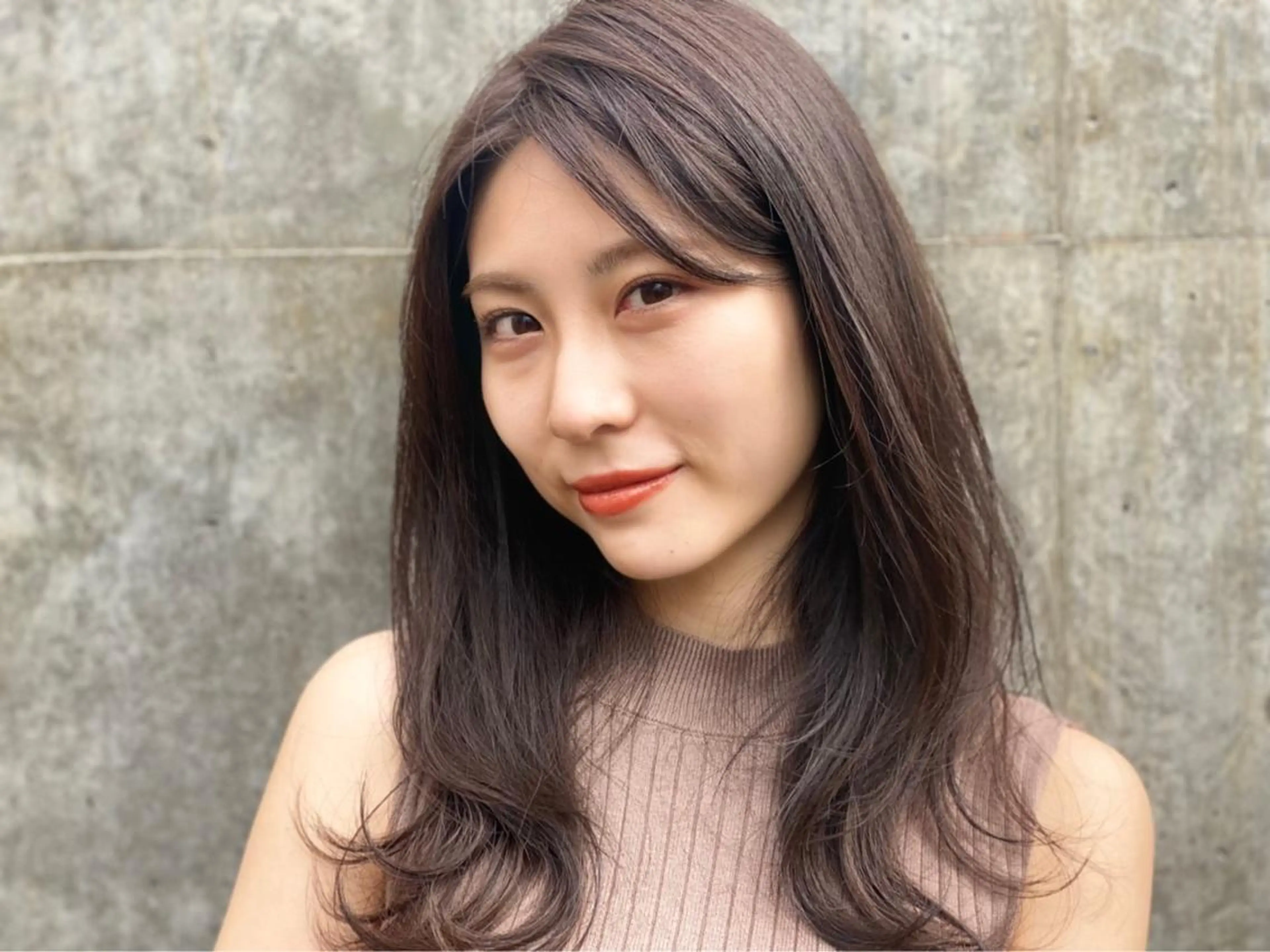 セミロング ICON所属・艶美髪マスター 店長✂︎YUKKEのヘアスタイル