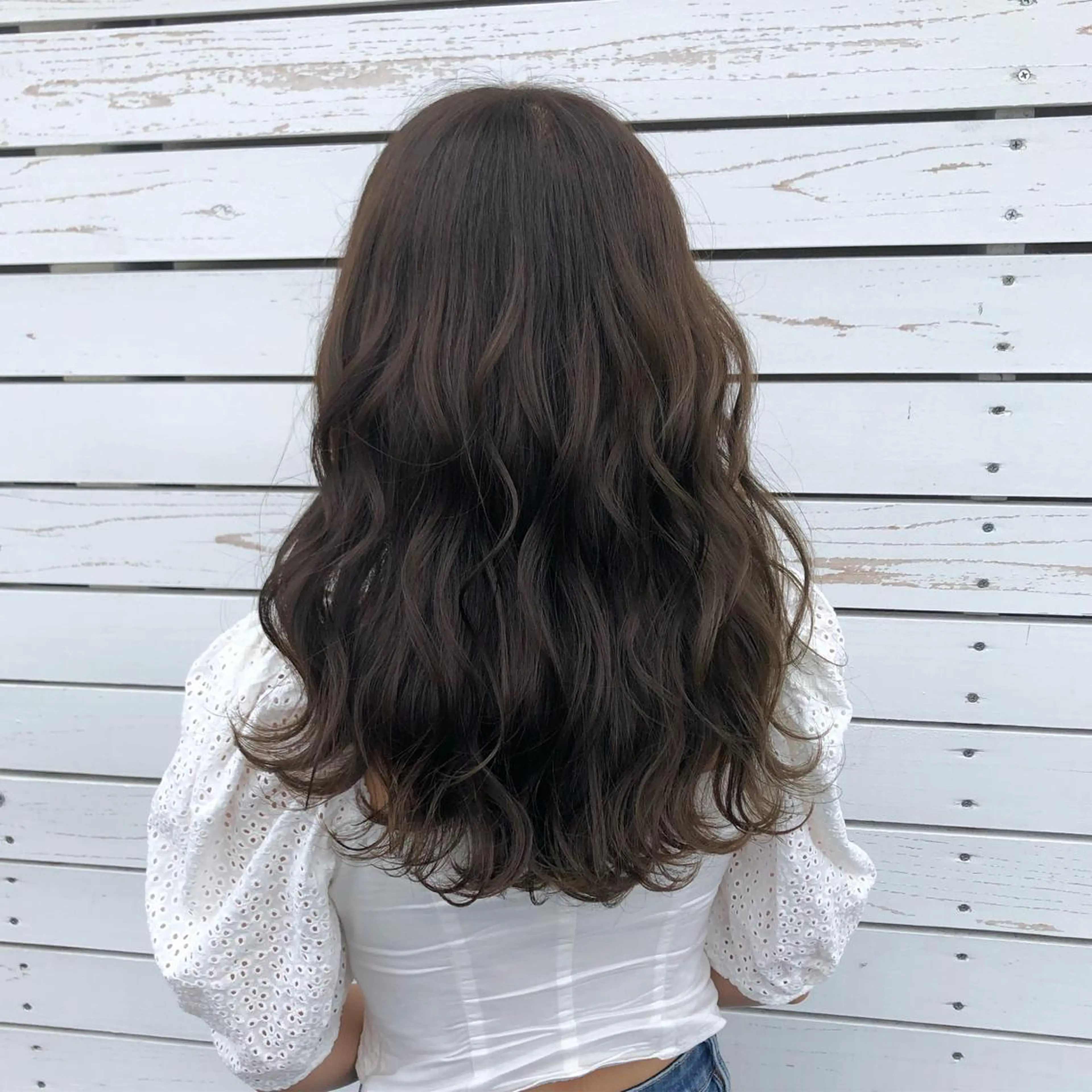 セミロング カラー ヘアアレンジ CREAPY　日向野 利菜のヘアスタイル