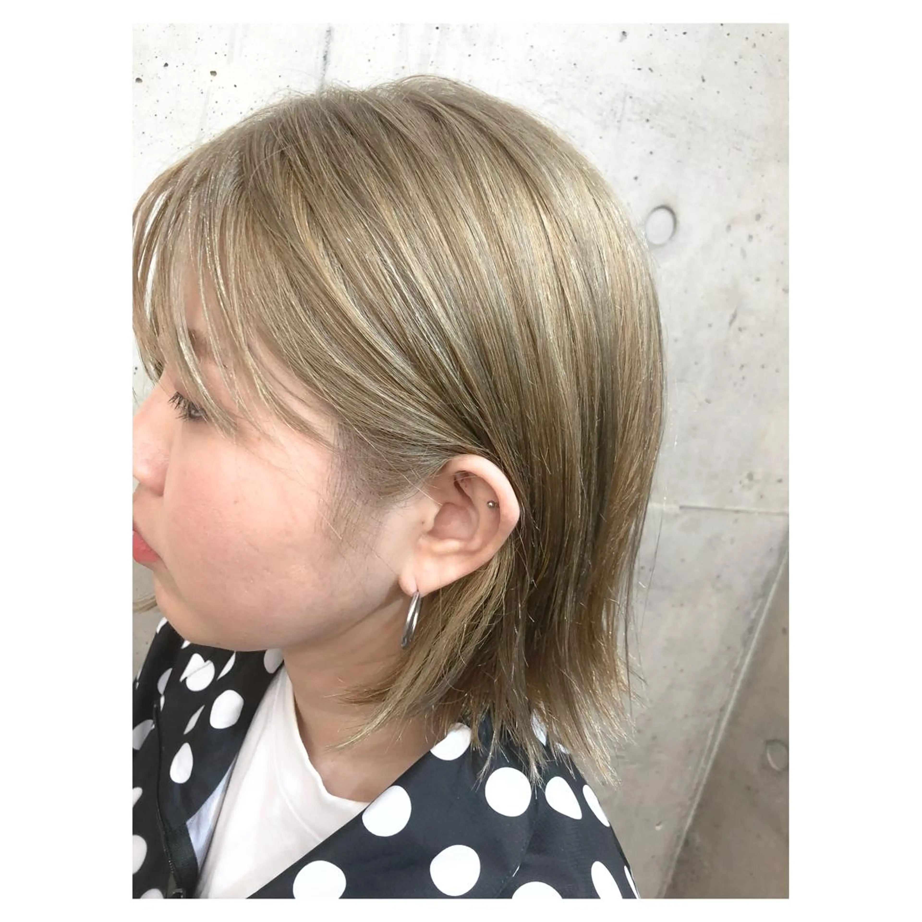 ミディアム カラー ベージュカラー 透明感カラー カット ヘアカラー トリートメント ヘアセット センスをお届けします 大谷将生INFPのヘアスタイル