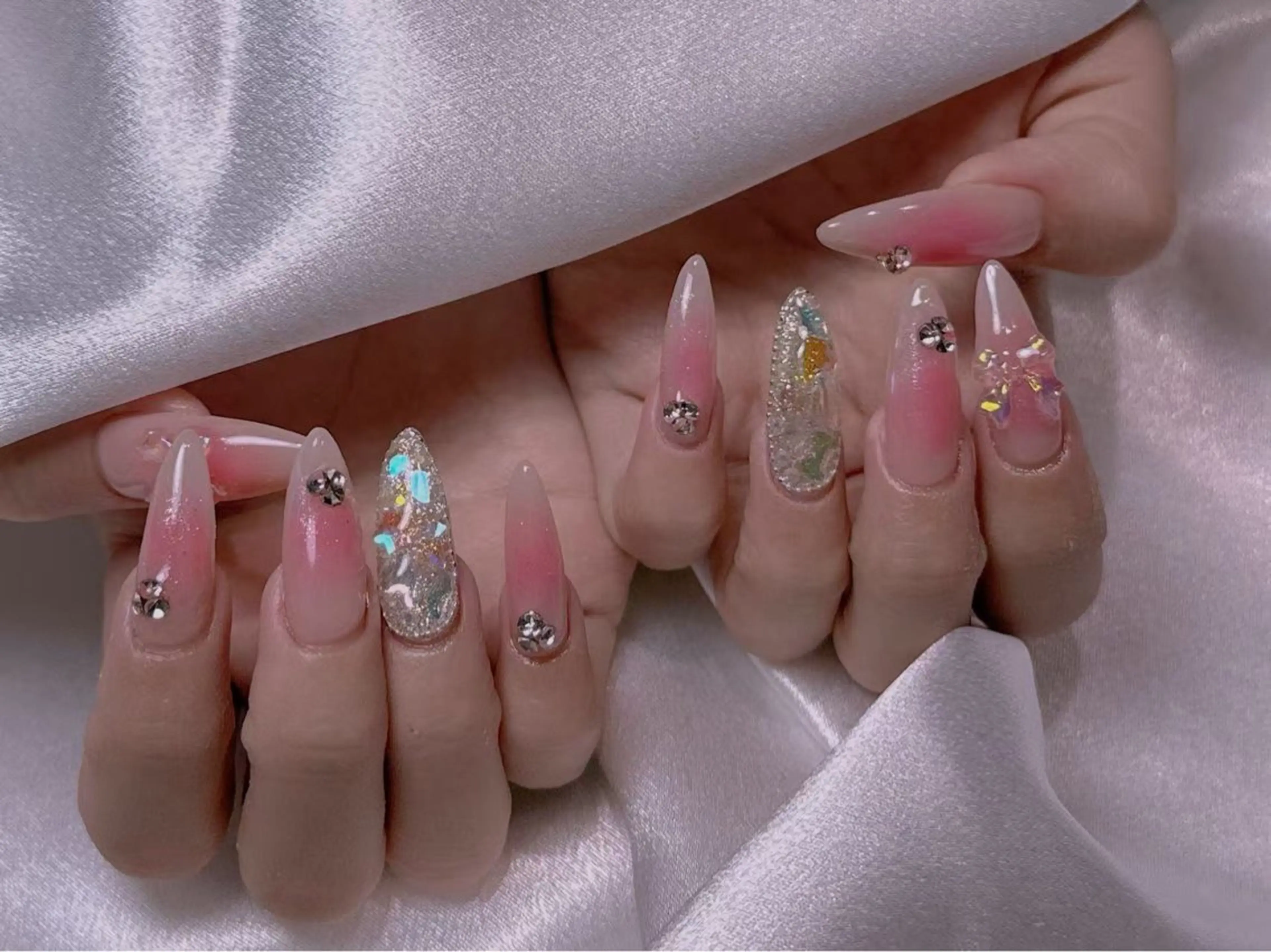 ネイル M2ネイルサロン【長さ出し&フィルイン導入店】所属・長さ出し専門店 RIRIのネイルデザイン