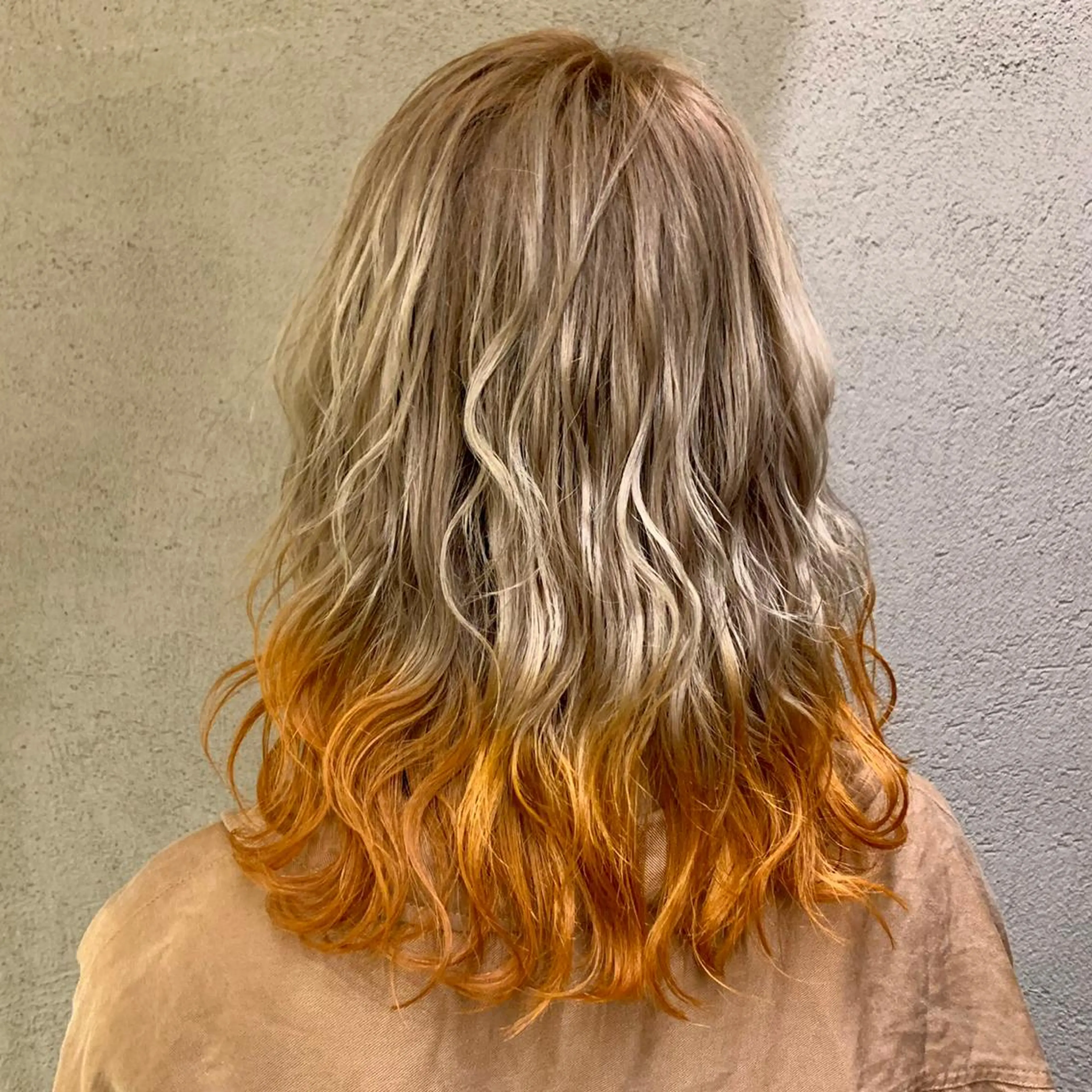 ロング カラー ヘアアレンジ 口コミ高評価👍✨ フチタミサオ🦋のヘアスタイル