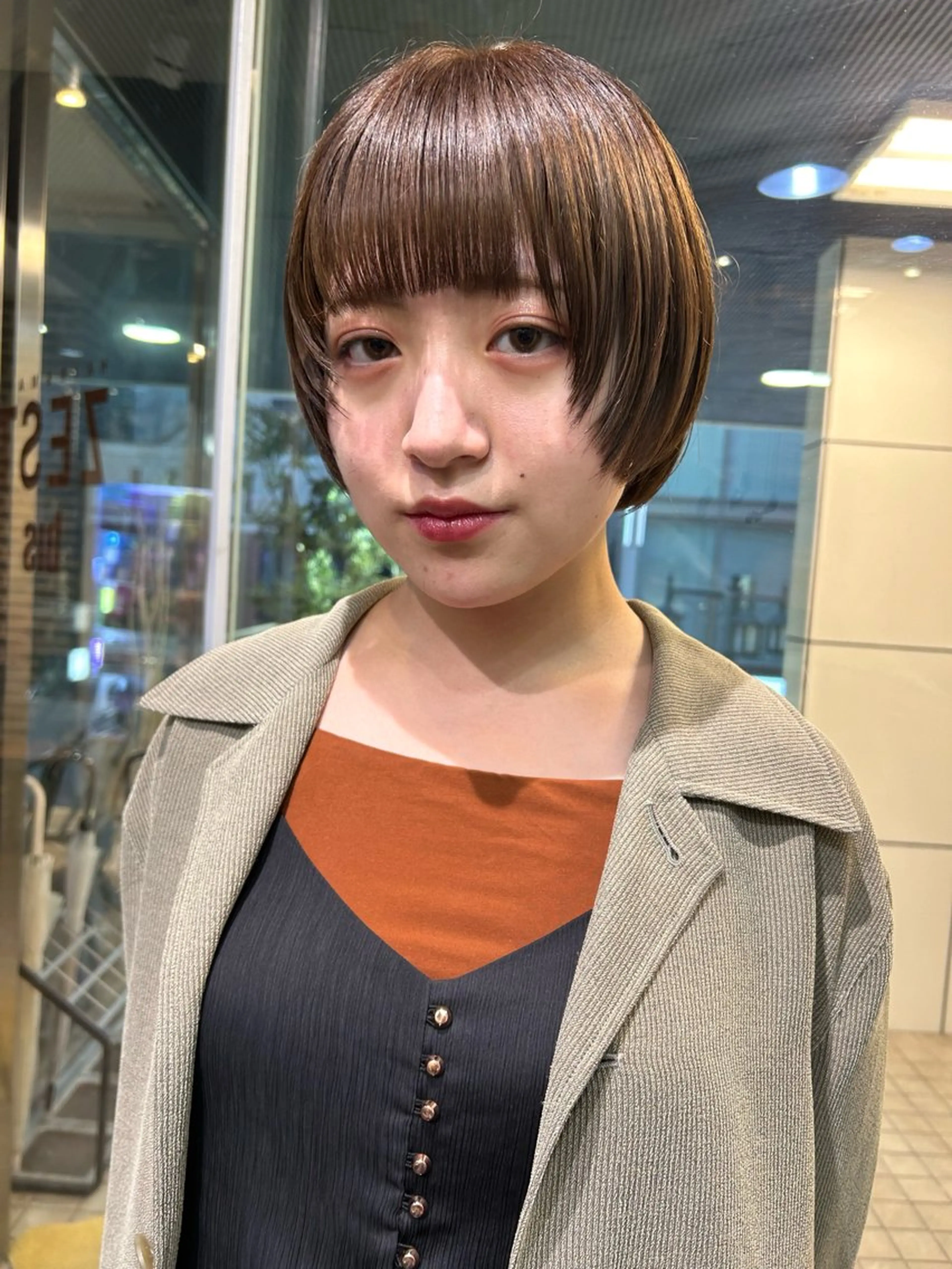ショート ボブ 顔周りカット 髪質改善 韓国風ヘア レイヤーカット カット メンズ/ブリーチなし サクラ🌸のヘアスタイル