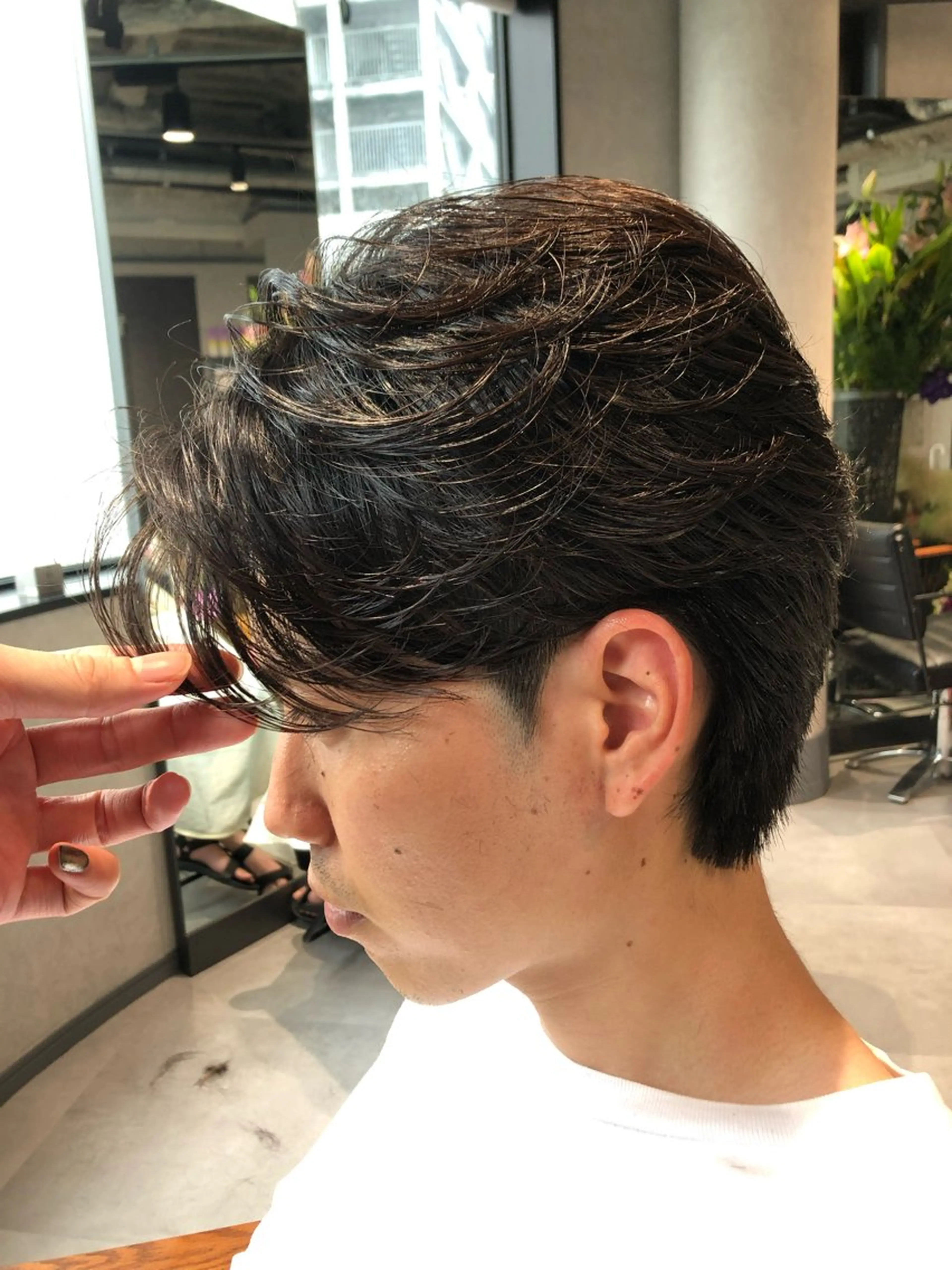 パーマ ヘアアレンジ メンズ カット パーマ 韓国特化🇰🇷愁斗 センターパートパーマのヘアスタイル