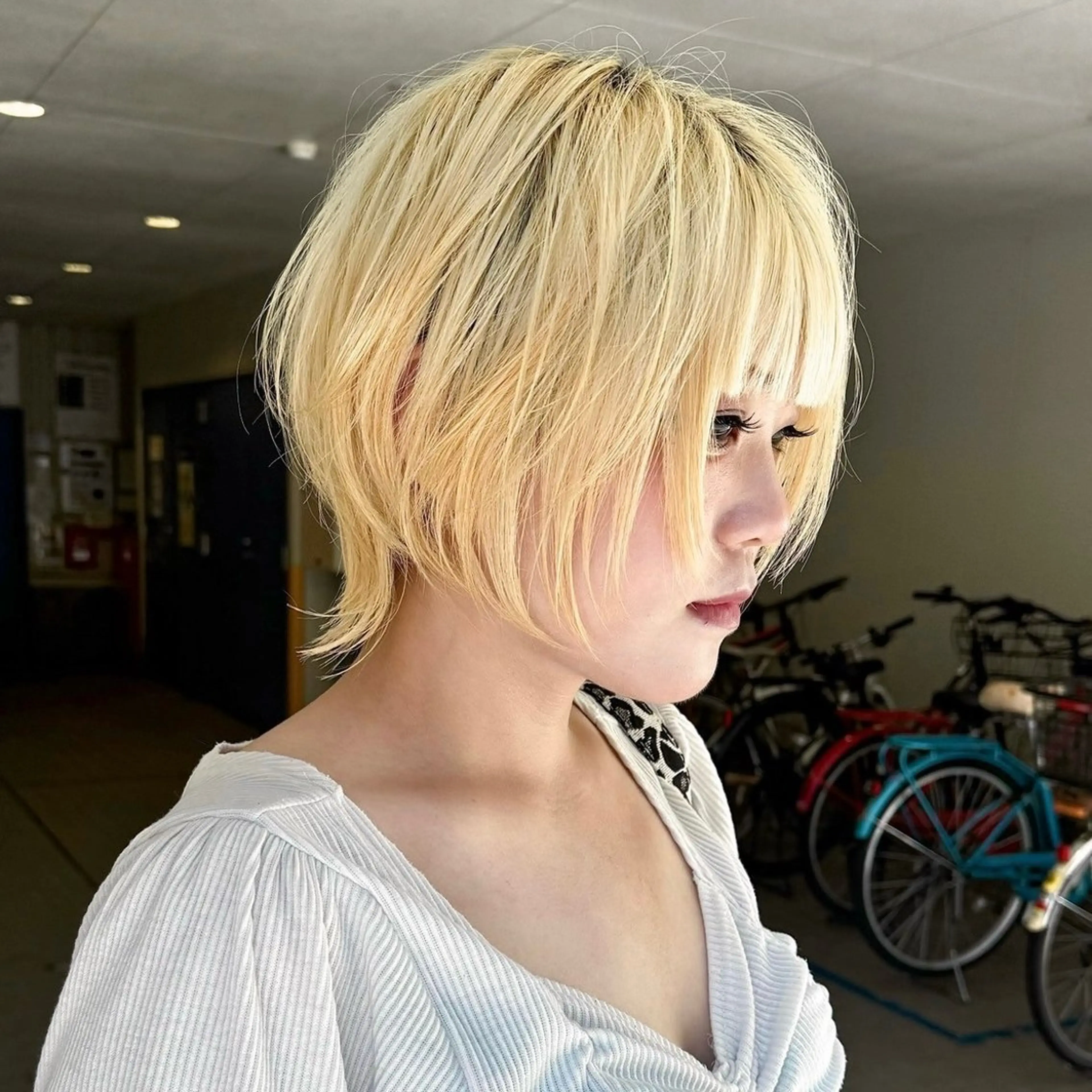 ショート カラー ウルフカット カット ヘアカラー トリートメント ハイトーン/ウルフ/ レイヤー/Asukaのヘアスタイル