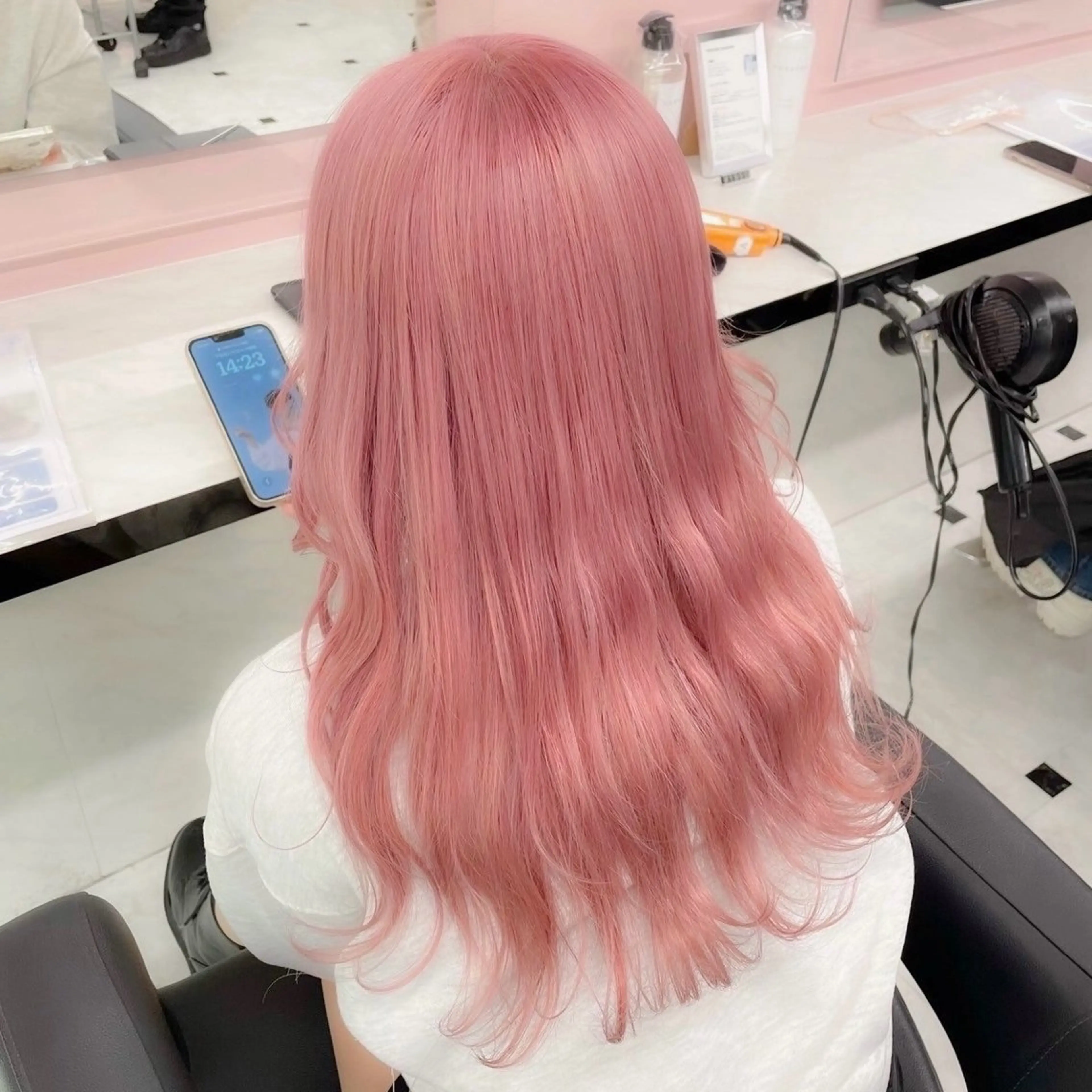 ロング カラー ヘアカラー ヘッドスパ ヘアセット モテガーリー🎀ピン クヘア/SHIONEのヘアスタイル