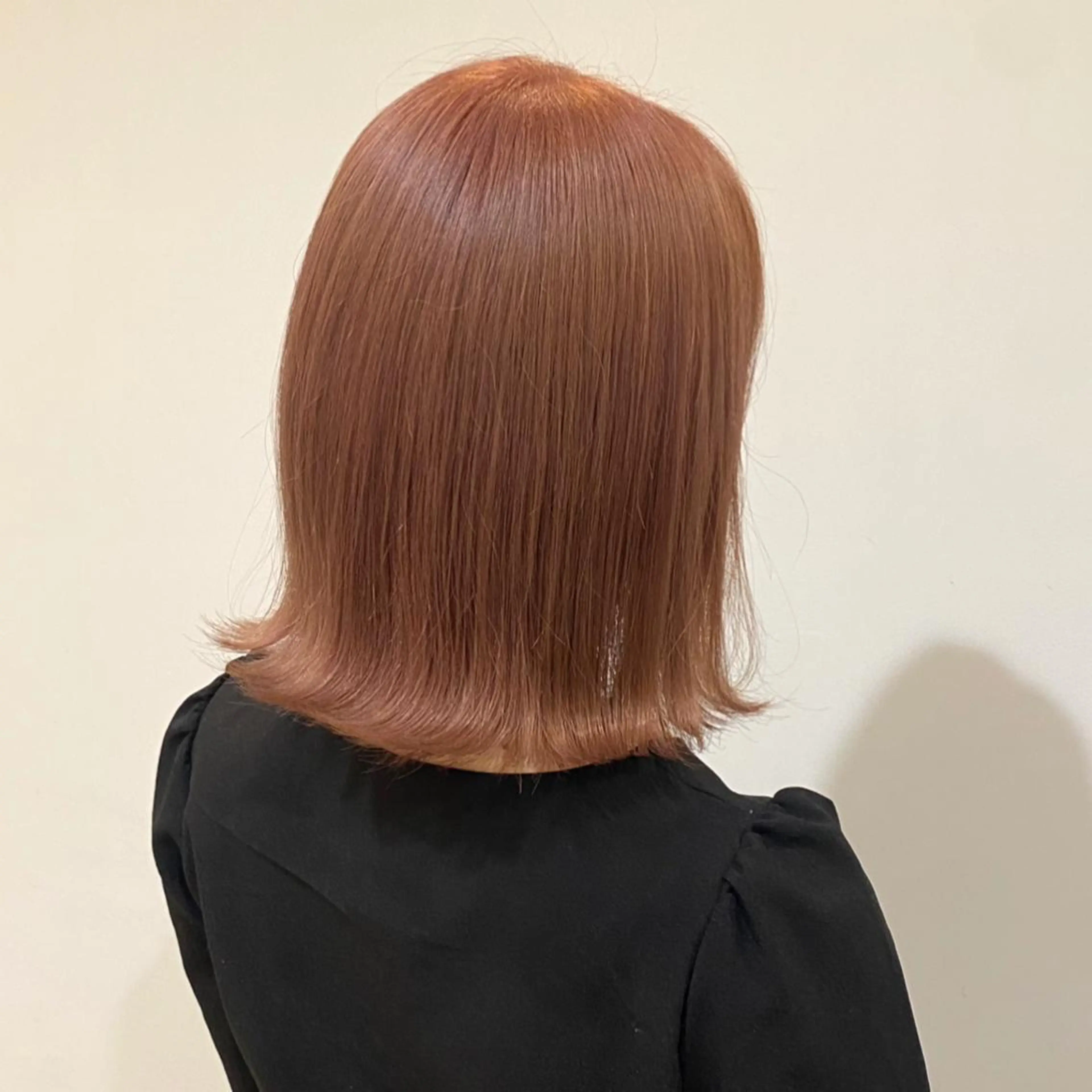 ミディアム ブリーチ縮毛矯正 齊藤翔太のヘアスタイル