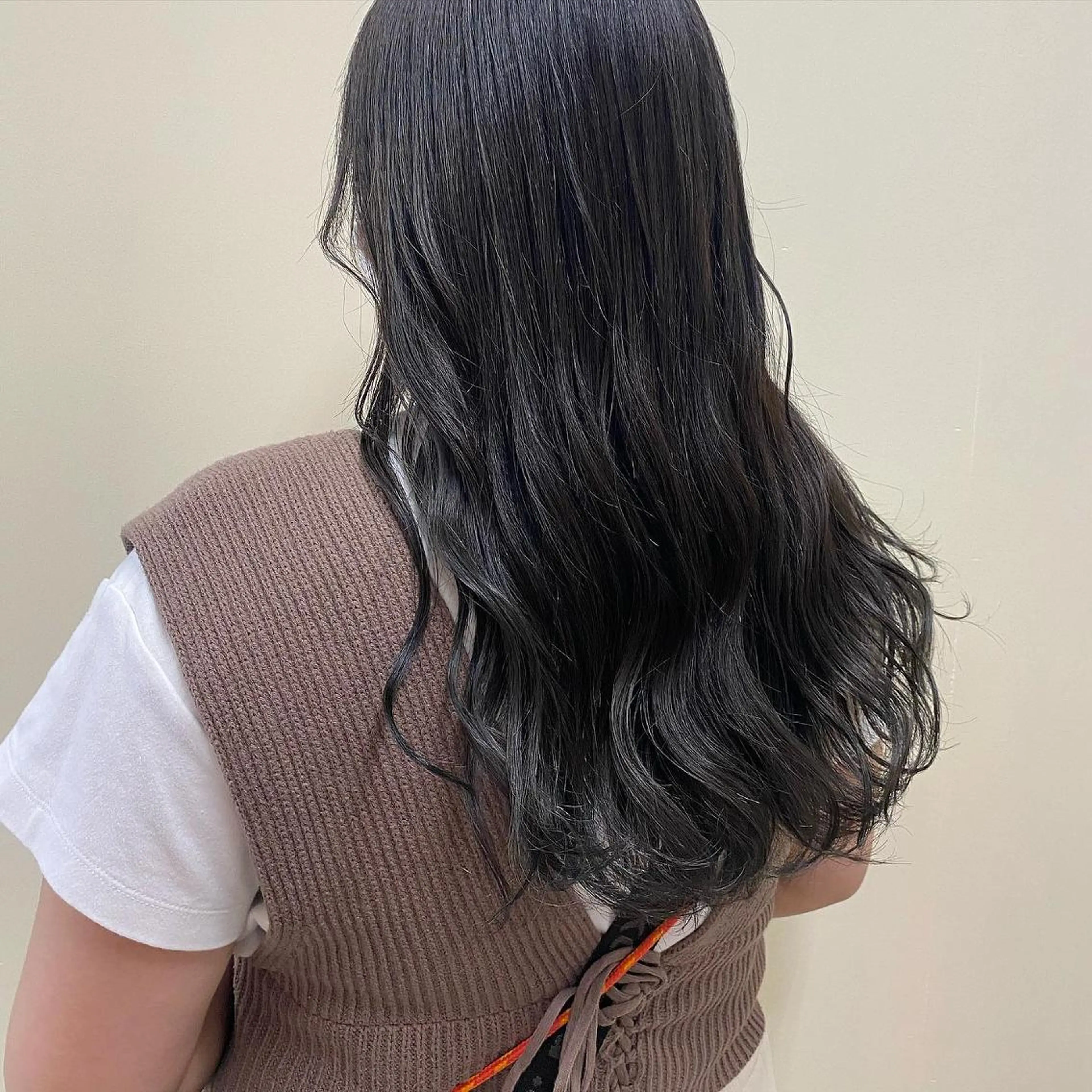 ミディアム カラー アッシュ 透明感カラー Legami 熊本(レガーミ)所属・清村 和音のヘアスタイル