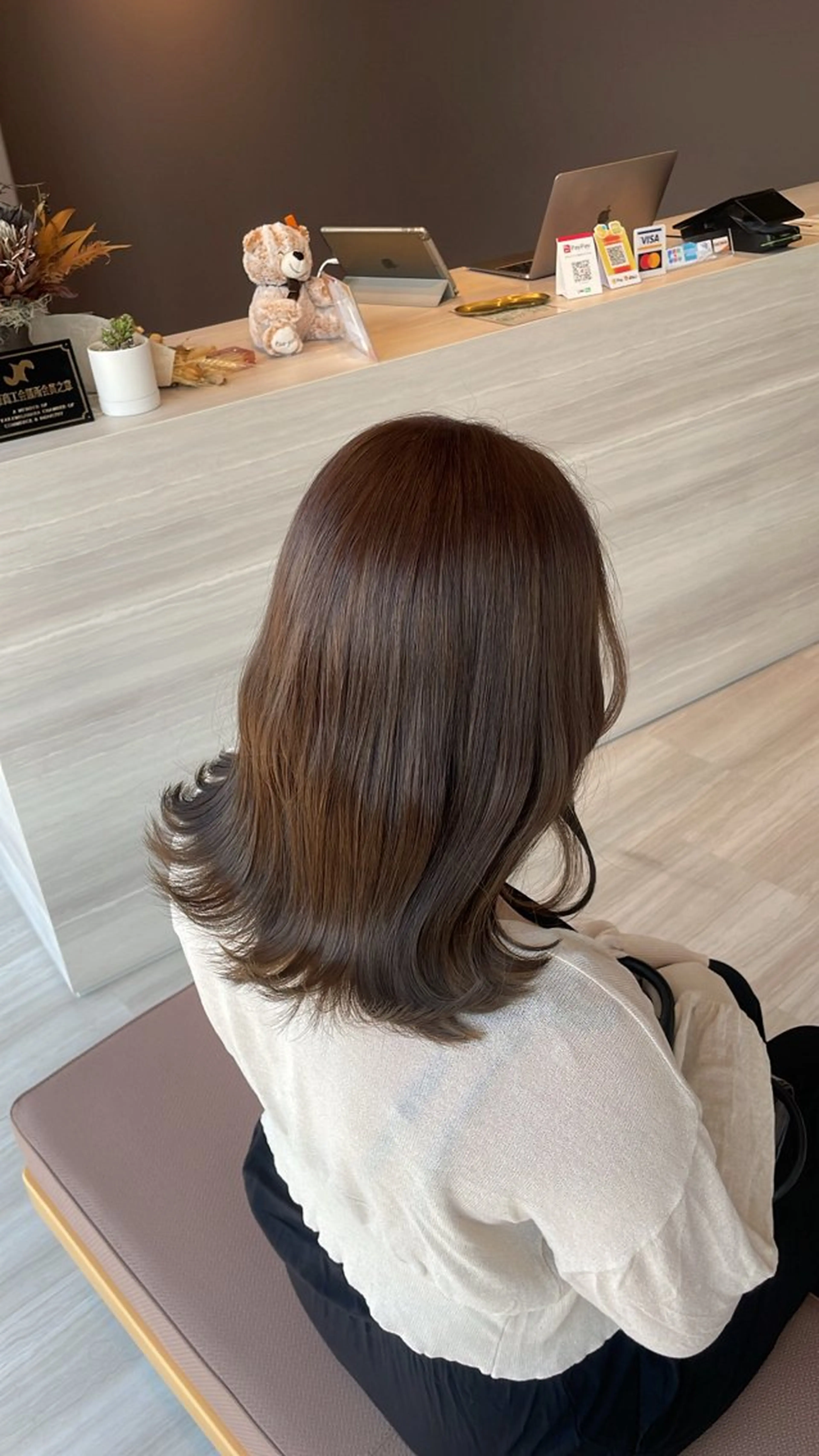 ミディアム カット ヘアカラー トリートメント 岐阜/各務原 スタイリスト🎀のヘアスタイル