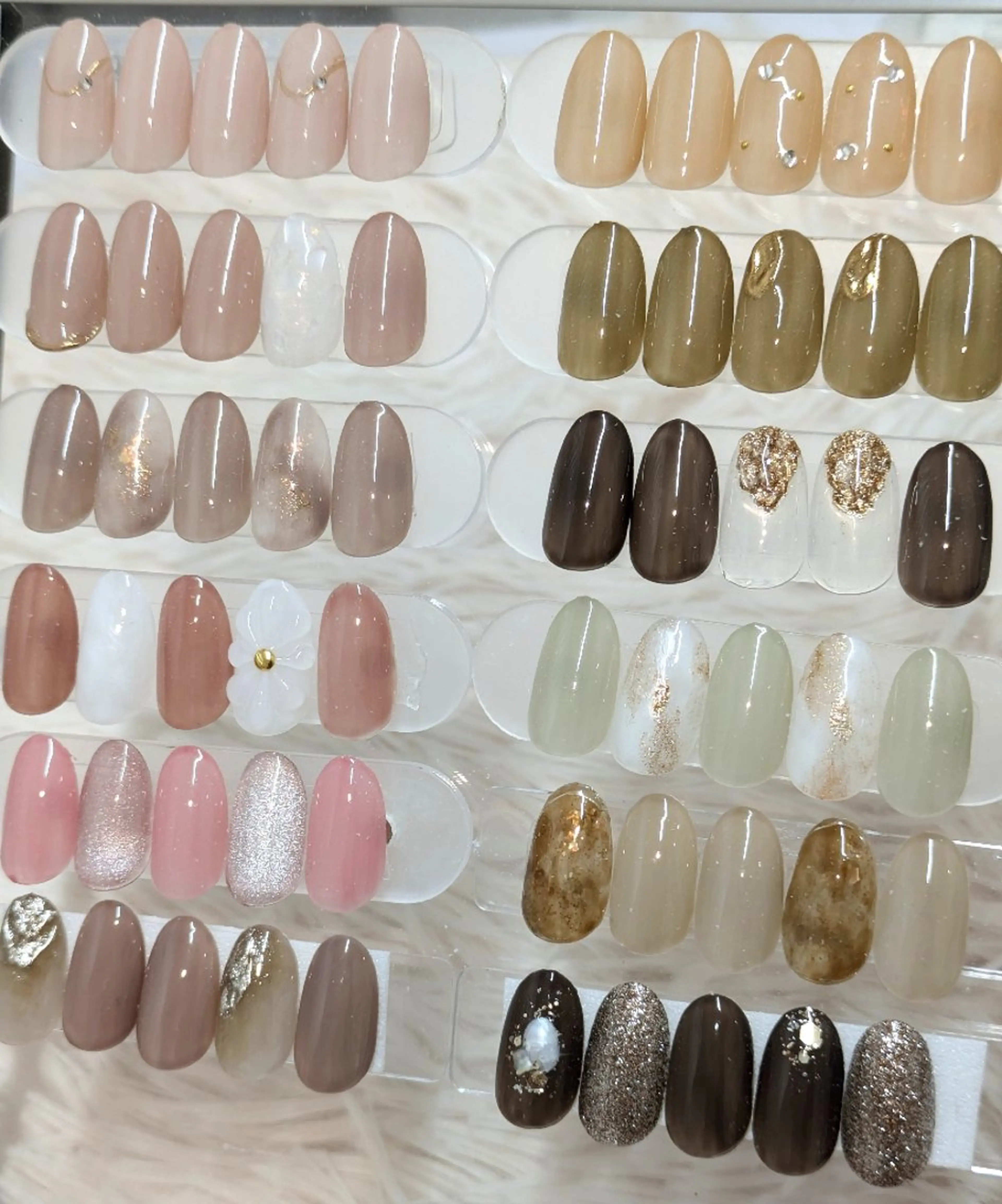 ネイル アートネイル ワンカラーネイル ハンドネイル 會田 瑠衣のネイルデザイン