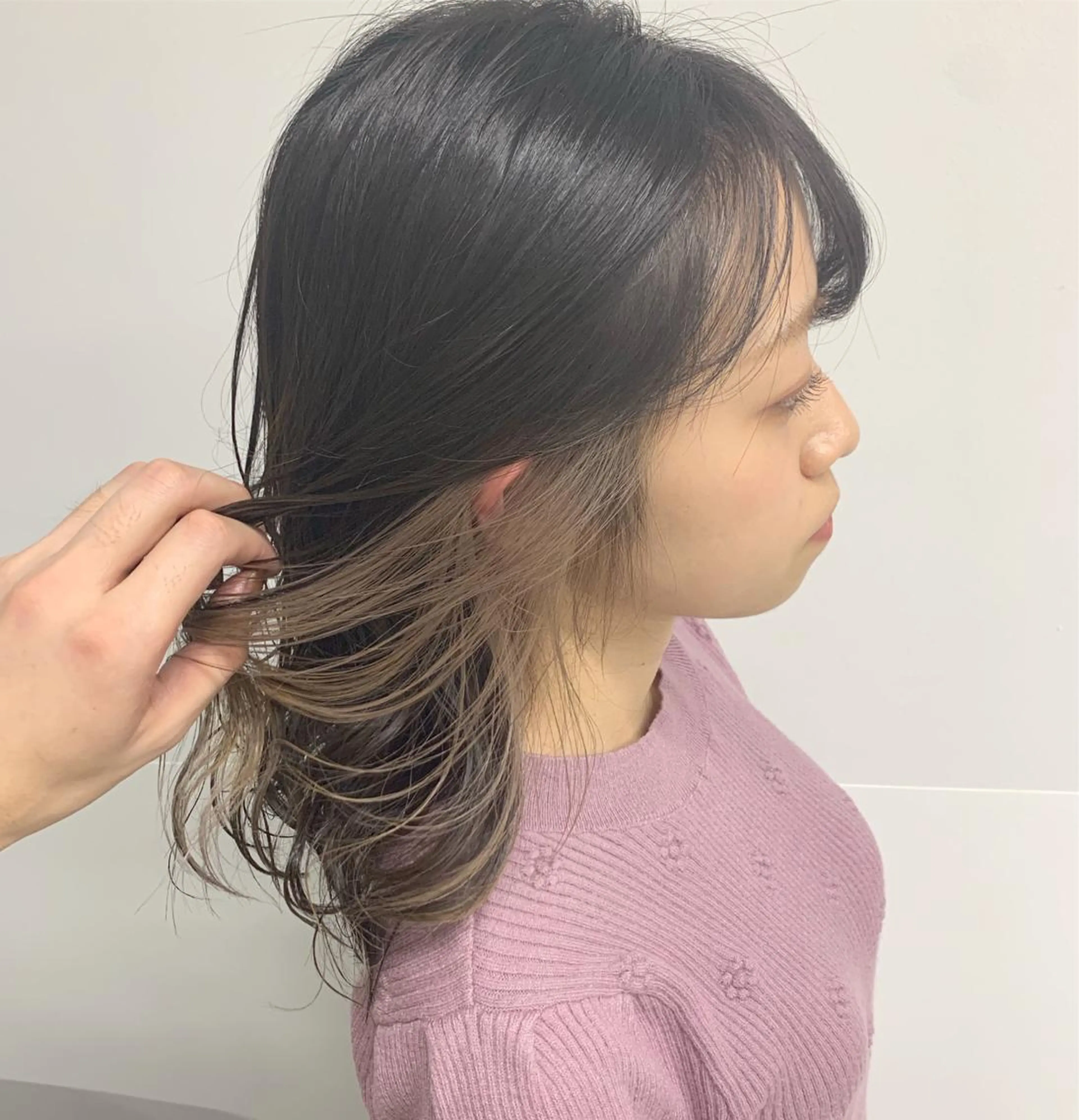 セミロング 髪質改善✨ レイヤー得意🌈のヘアスタイル