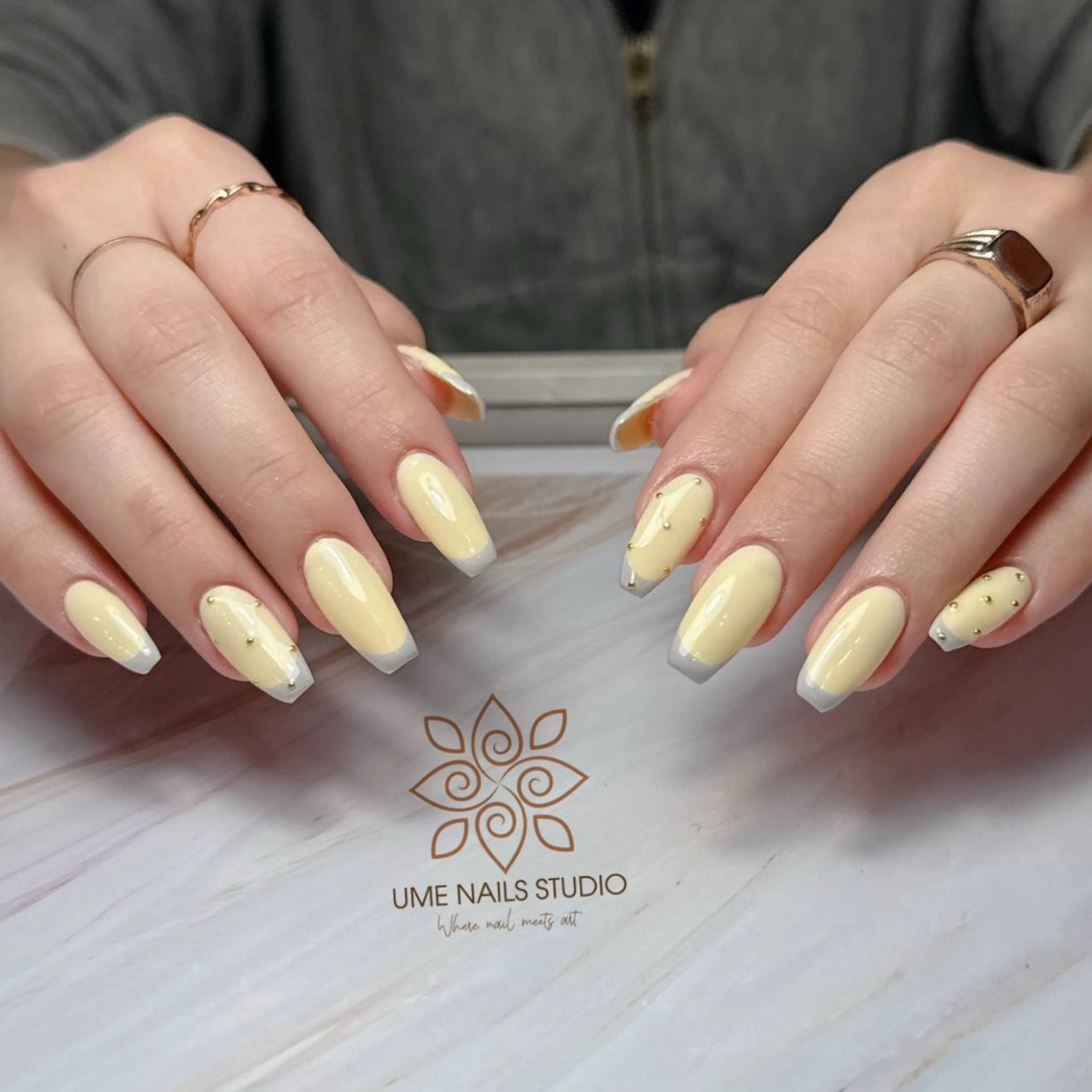 ネイル チークネイル クリアネイル ガーリー キラキラネイル 韓国ネイル ハンドネイル Ume Nail Studioのネイルデザイン