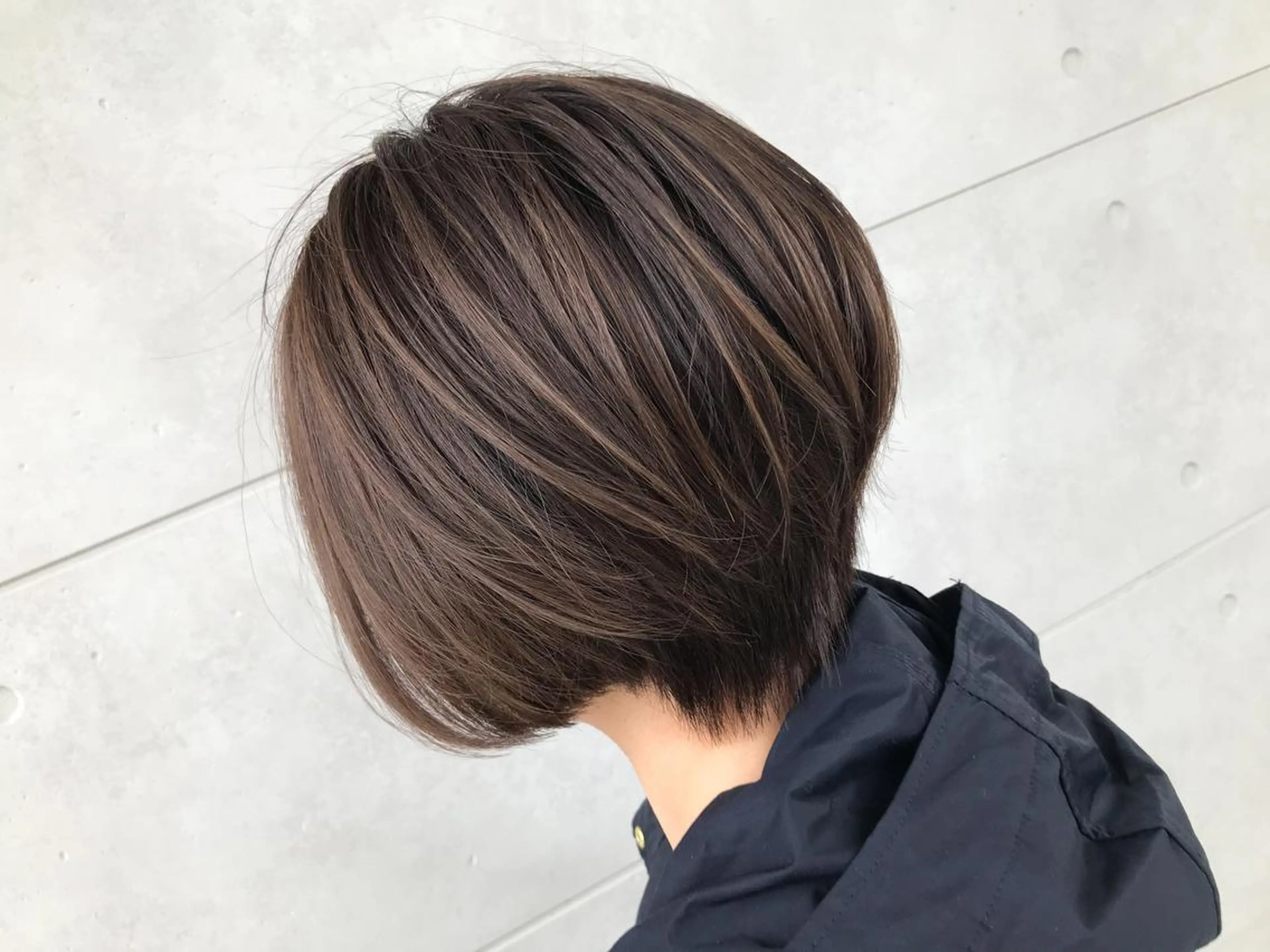 ショート カラー アッシュ ハイライトカラー ハイライト カット トリートメント 【AROMA】 murakamiのヘアスタイル