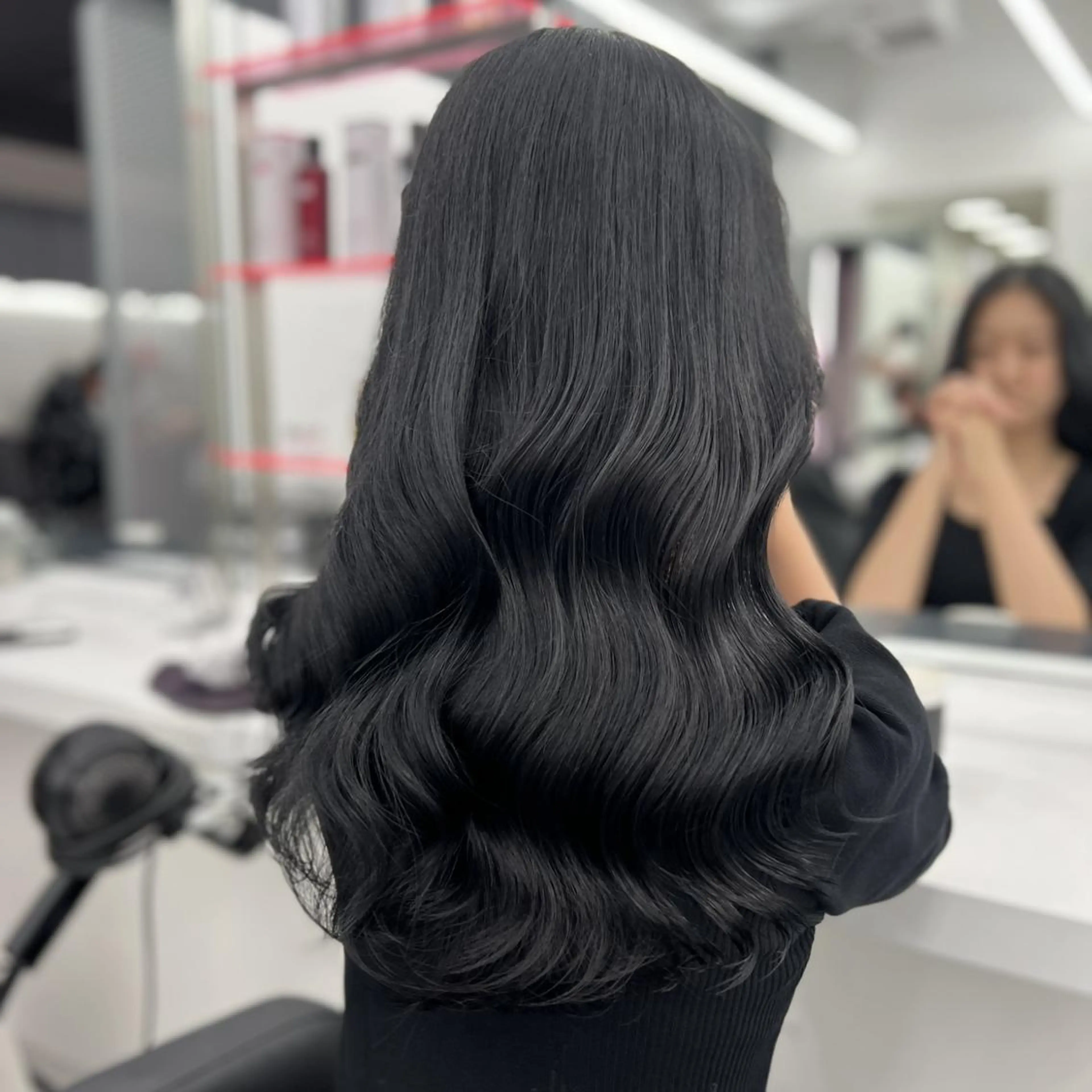 カラー 上品ベージュ🧸 ヘア🤎DISCOのヘアスタイル