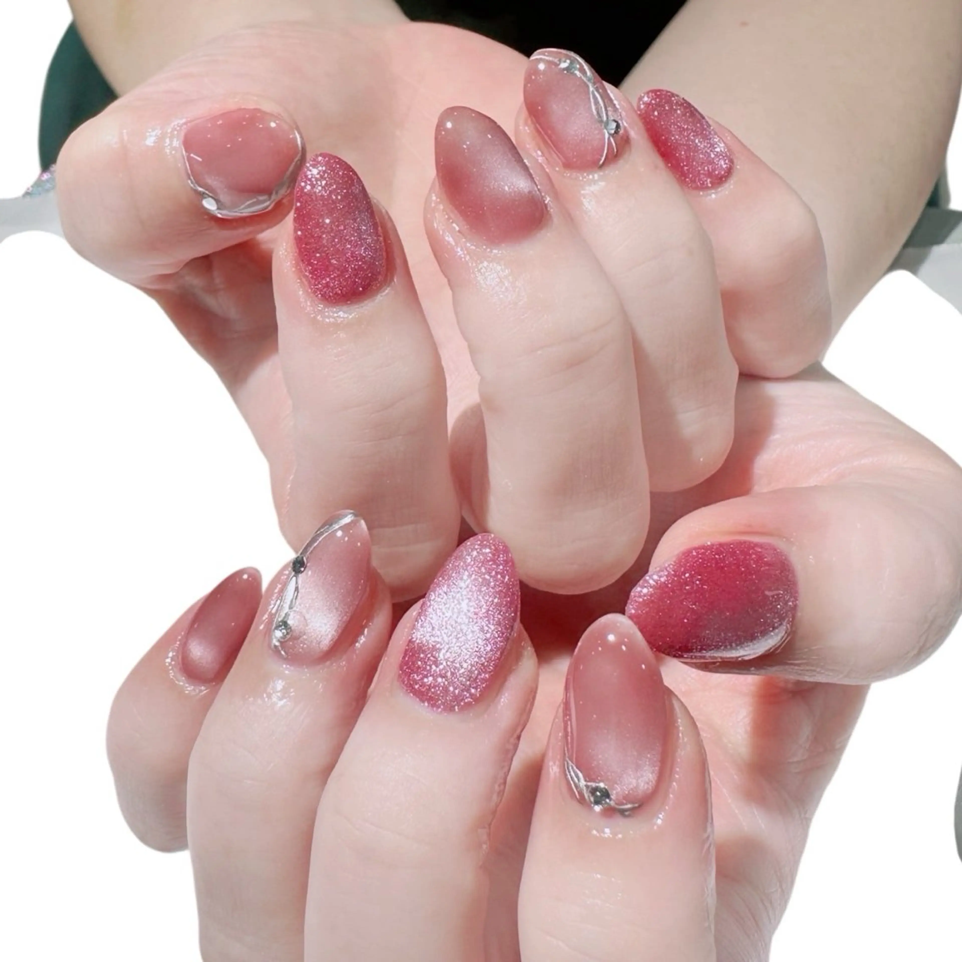 ネイル GlowNailsサロン_大須名古屋所属・Glow Nailsのネイルデザイン