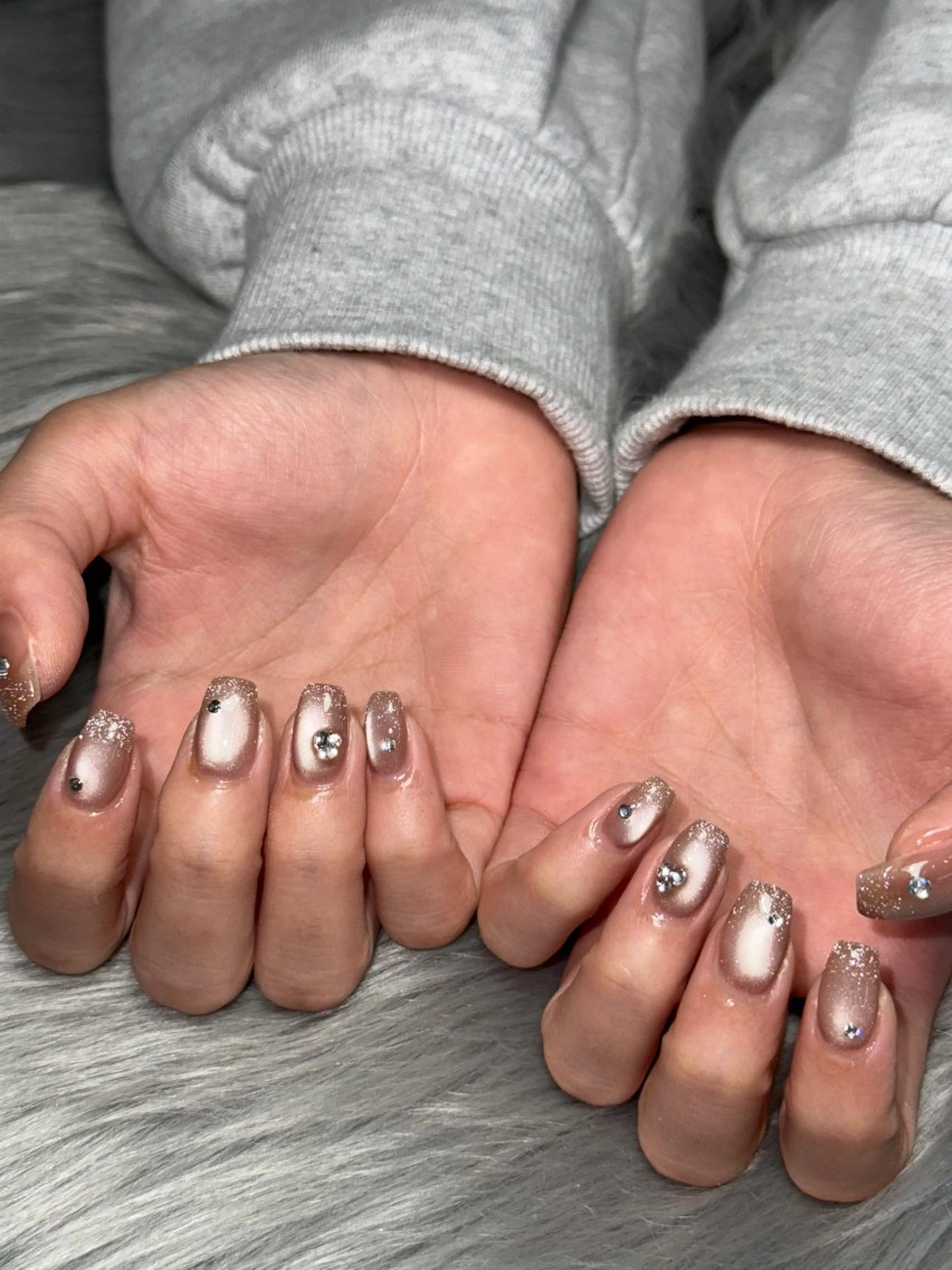 ネイル Momoka 🍑🎀のネイルデザイン