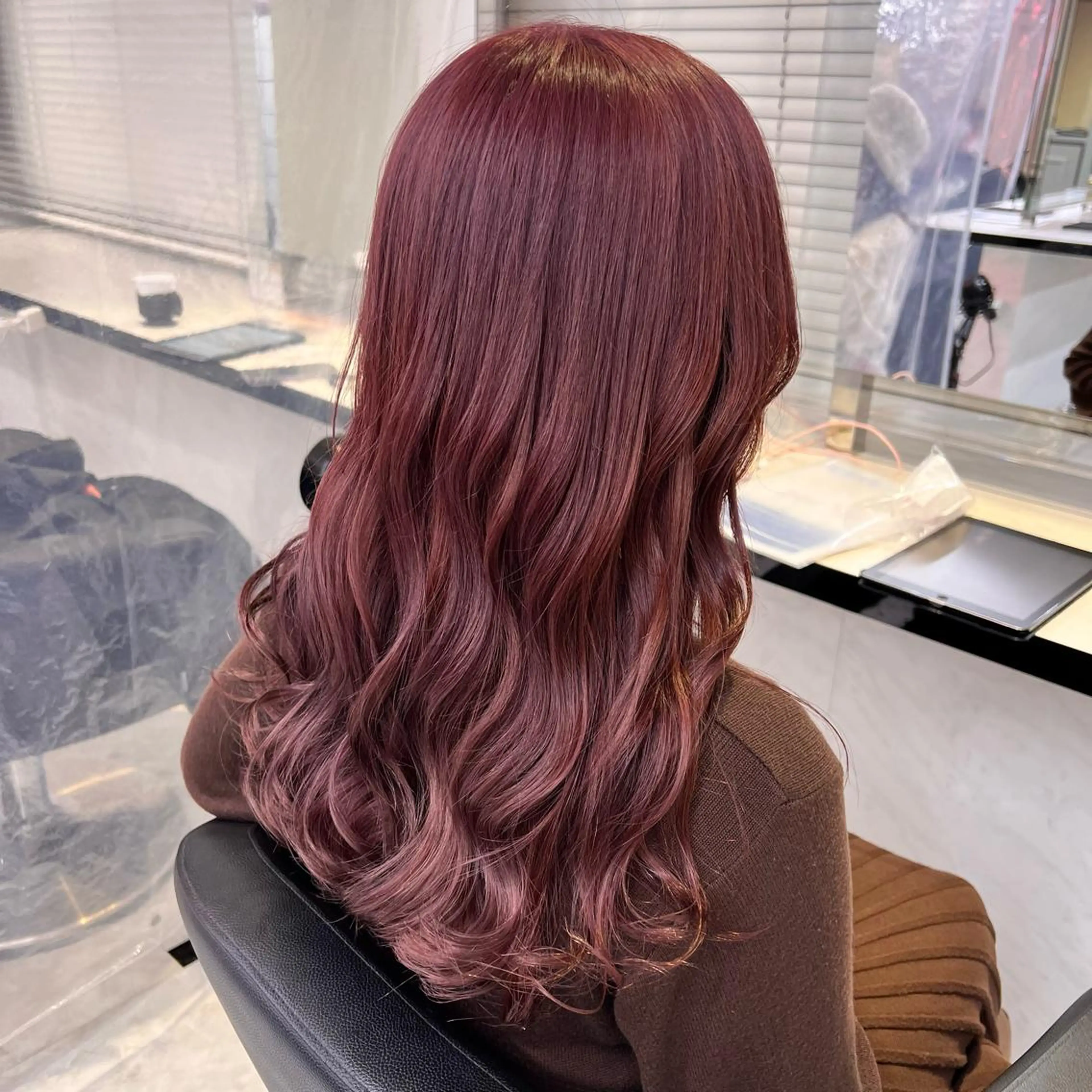 セミロング パーマ ヘアアレンジ 💕上野美容師☁ ブリーチ💖サワのヘアスタイル