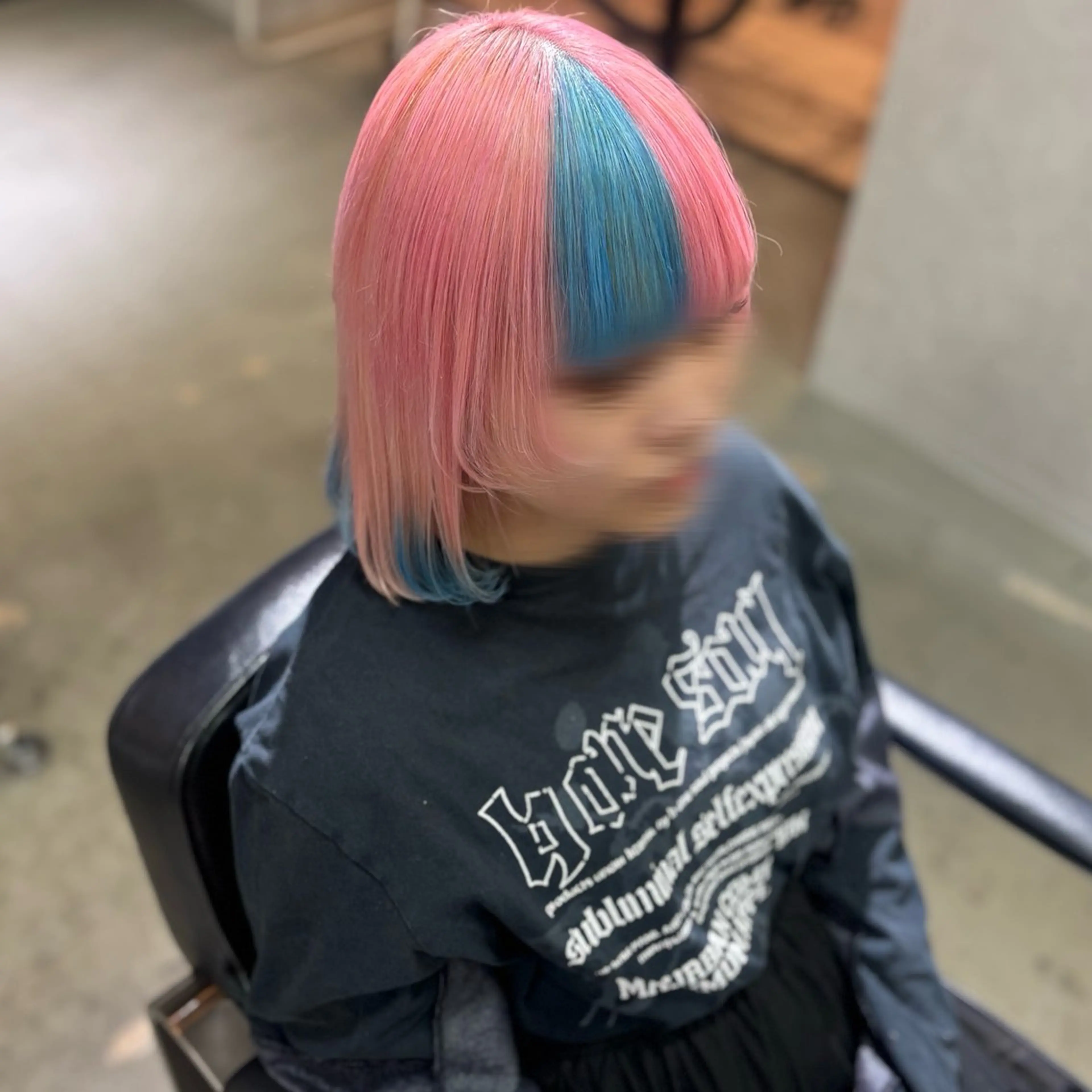 【💞特殊デザインカラー💞】ブリーチ＋デザインカラー＋高保湿トリートメント｟リタッチも⭕️｠の写真