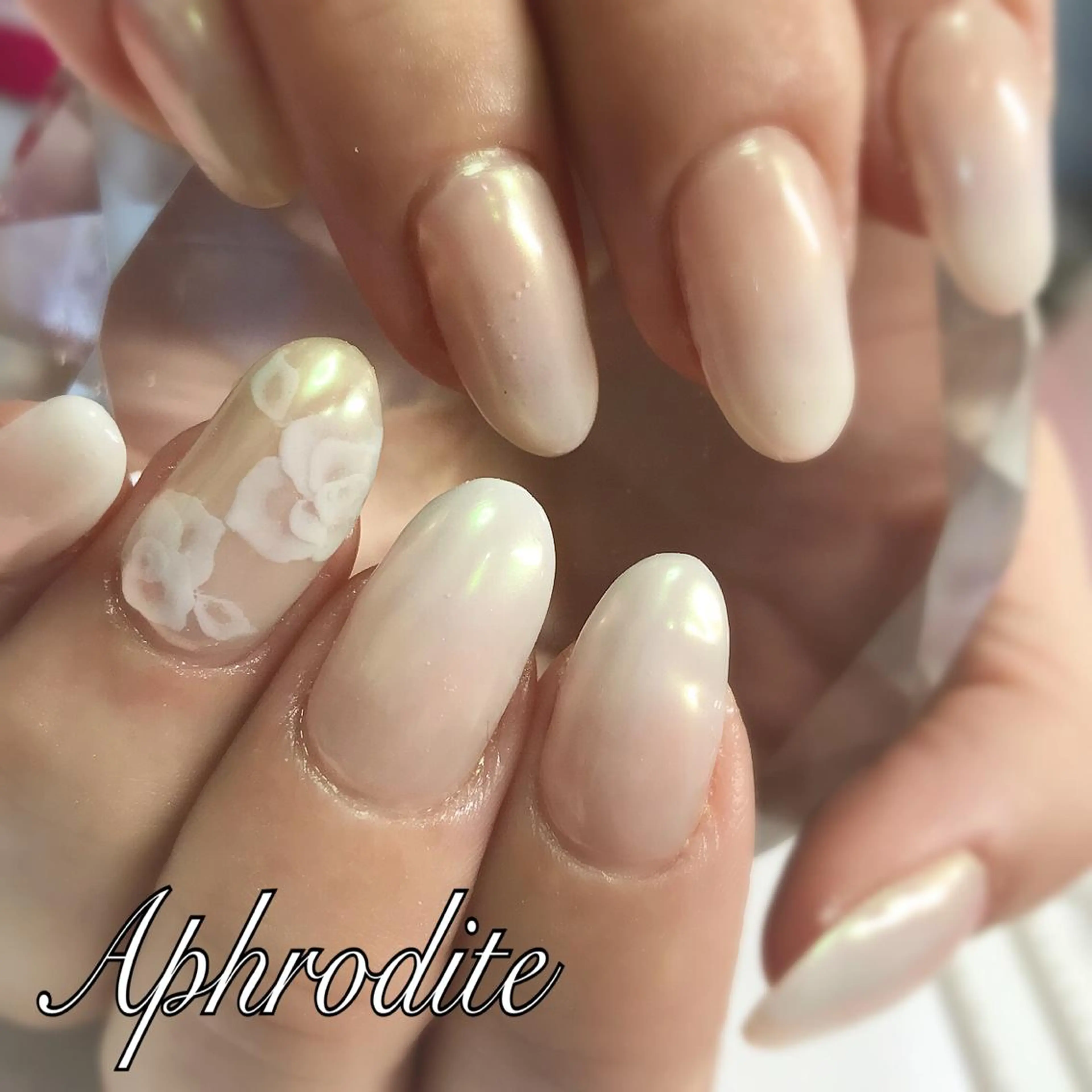 ネイル APHRODITE Nagisaのネイルデザイン