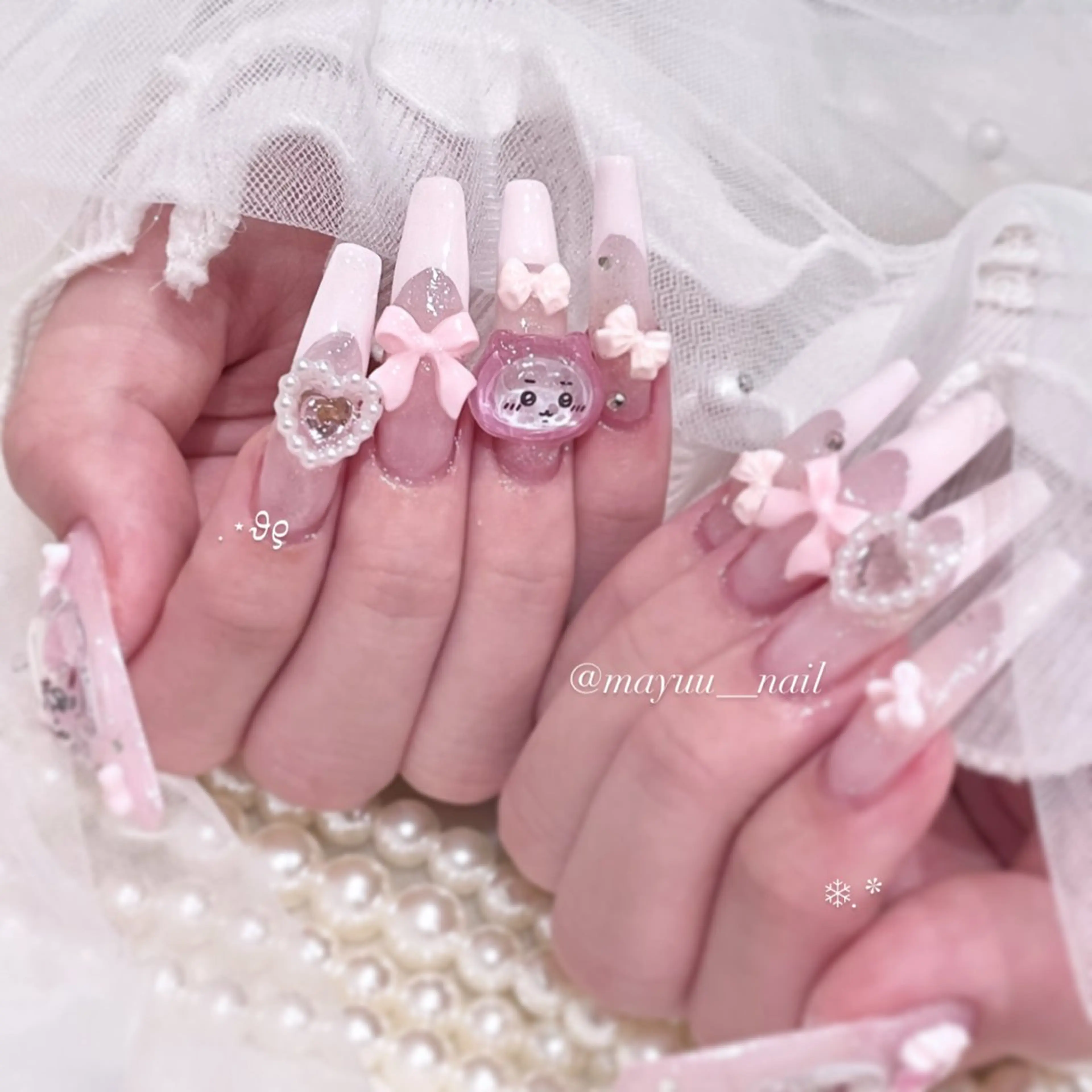 ネイル ハンドネイル 🎀 Mayu 🎀痛ネイルのネイルデザイン