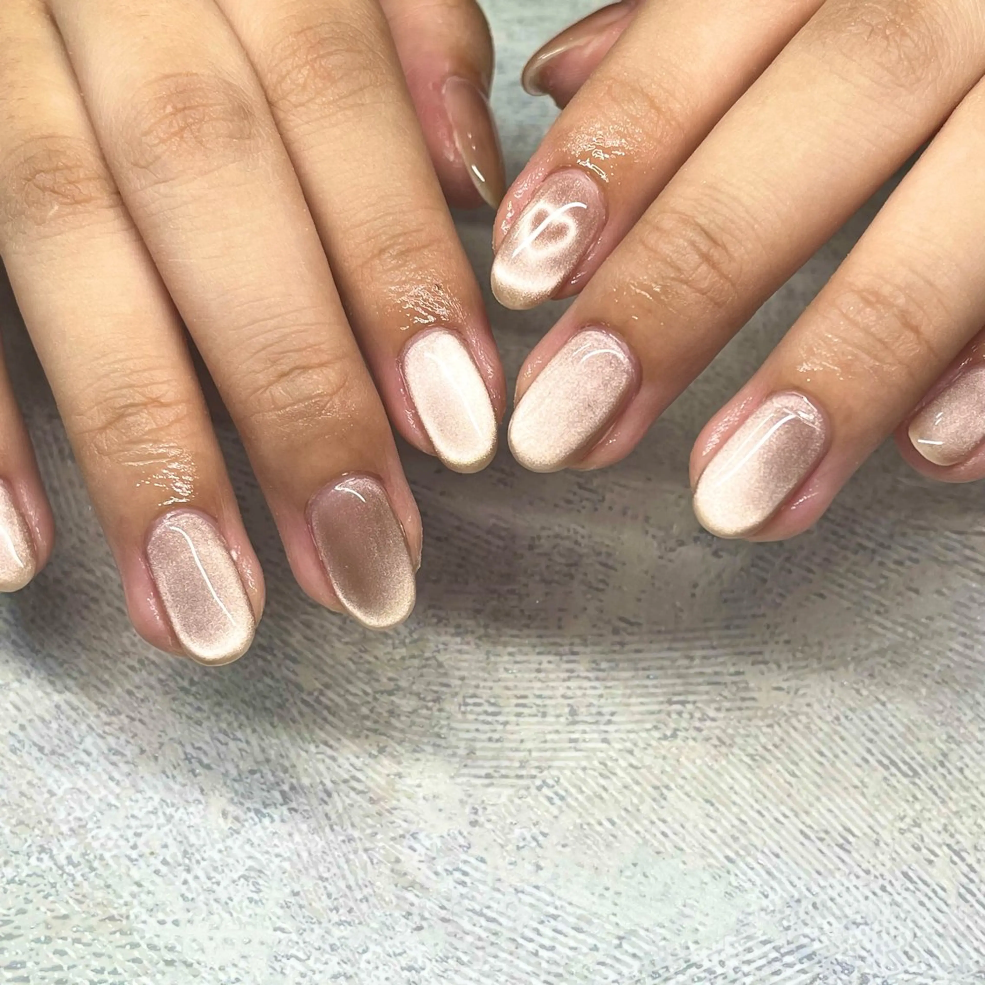 ネイル マグネットネイル ハンドネイル ハンドケア nailsalon SuMILEのネイルデザイン