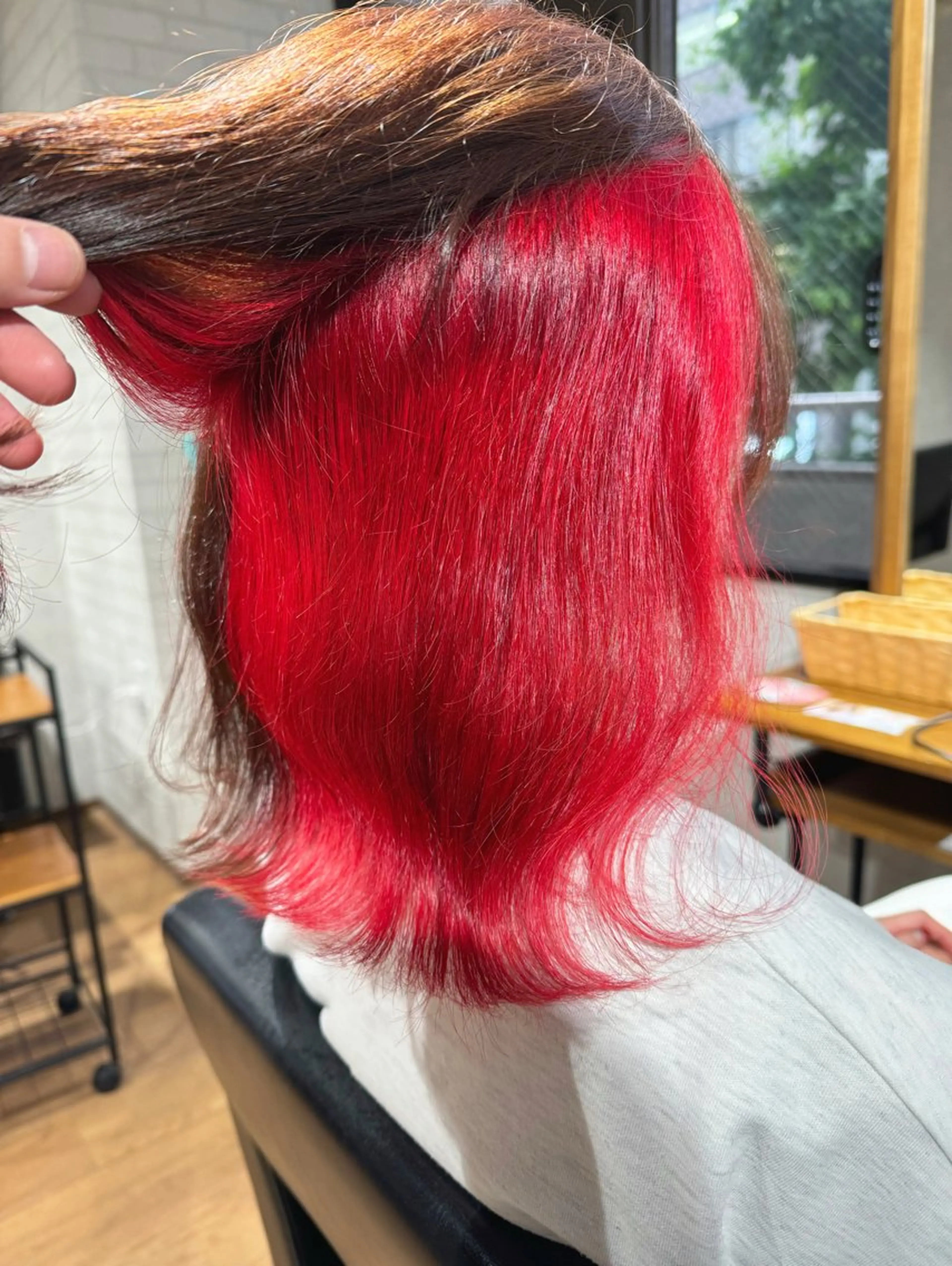 セミロング カラー インナーカラー レッドカラー カット ヘアカラー ✨ハイトーン カラー福岡拓也✨のヘアスタイル