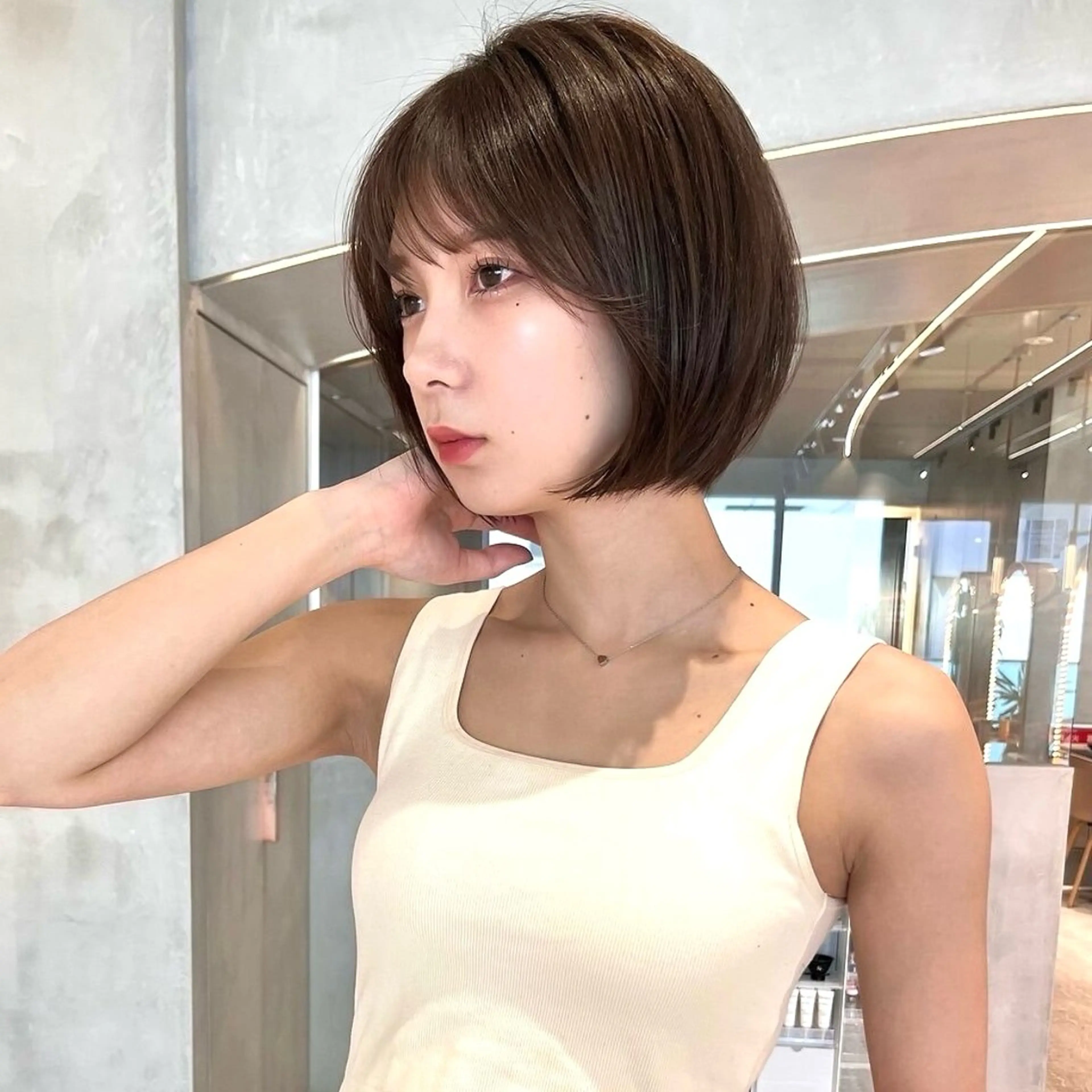 ショート カラー ショートボブ バレイヤージュ ベージュカラー ブリーチ ケアブリーチ カット ヘアカラー トリートメント 新宿/髪質改善/艶髪 韓国ヘア/大重聖斗のヘアスタイル