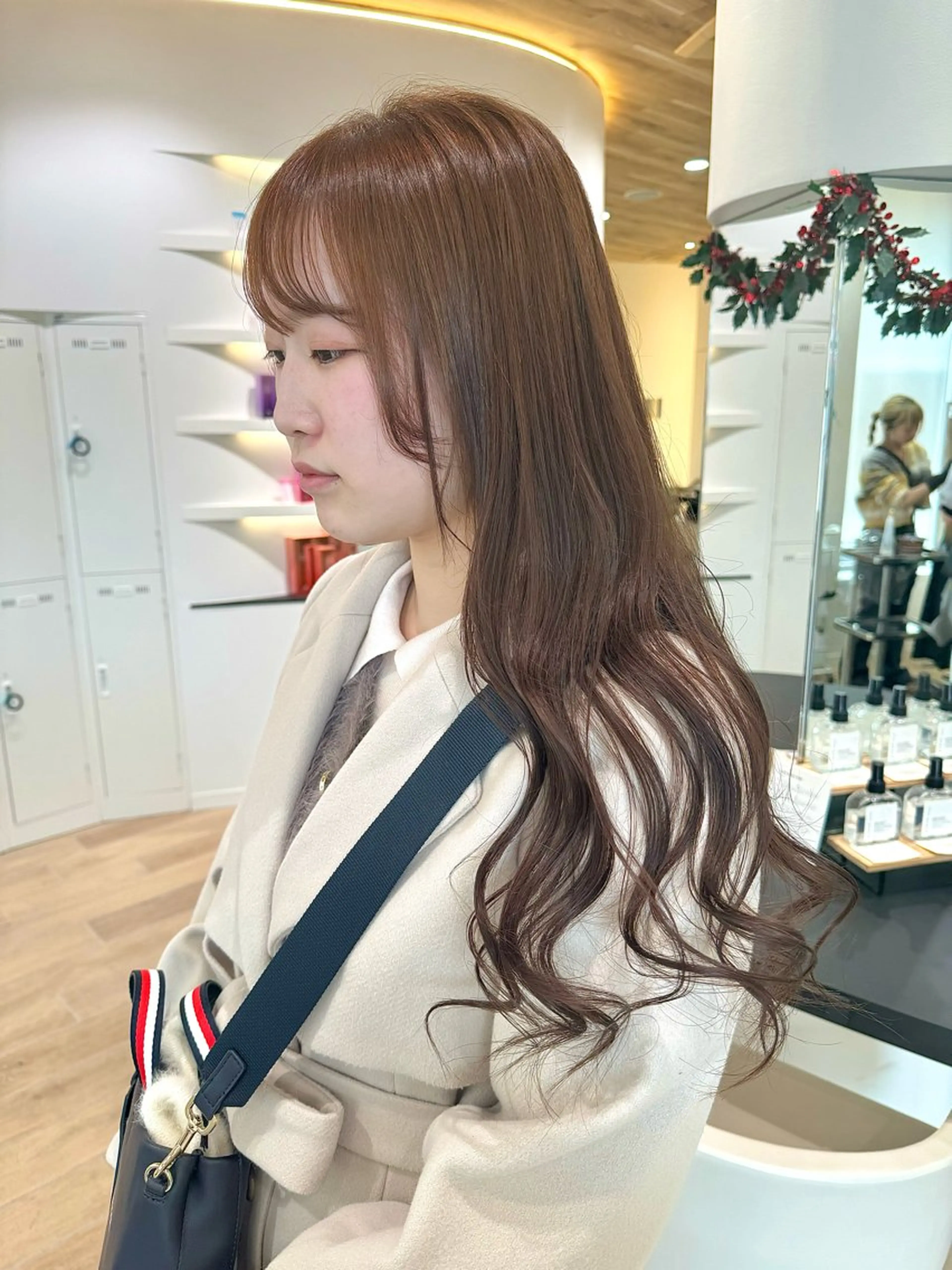 ロング カラー 垢抜け/レイヤー/ ハイトーン/アスナのヘアスタイル