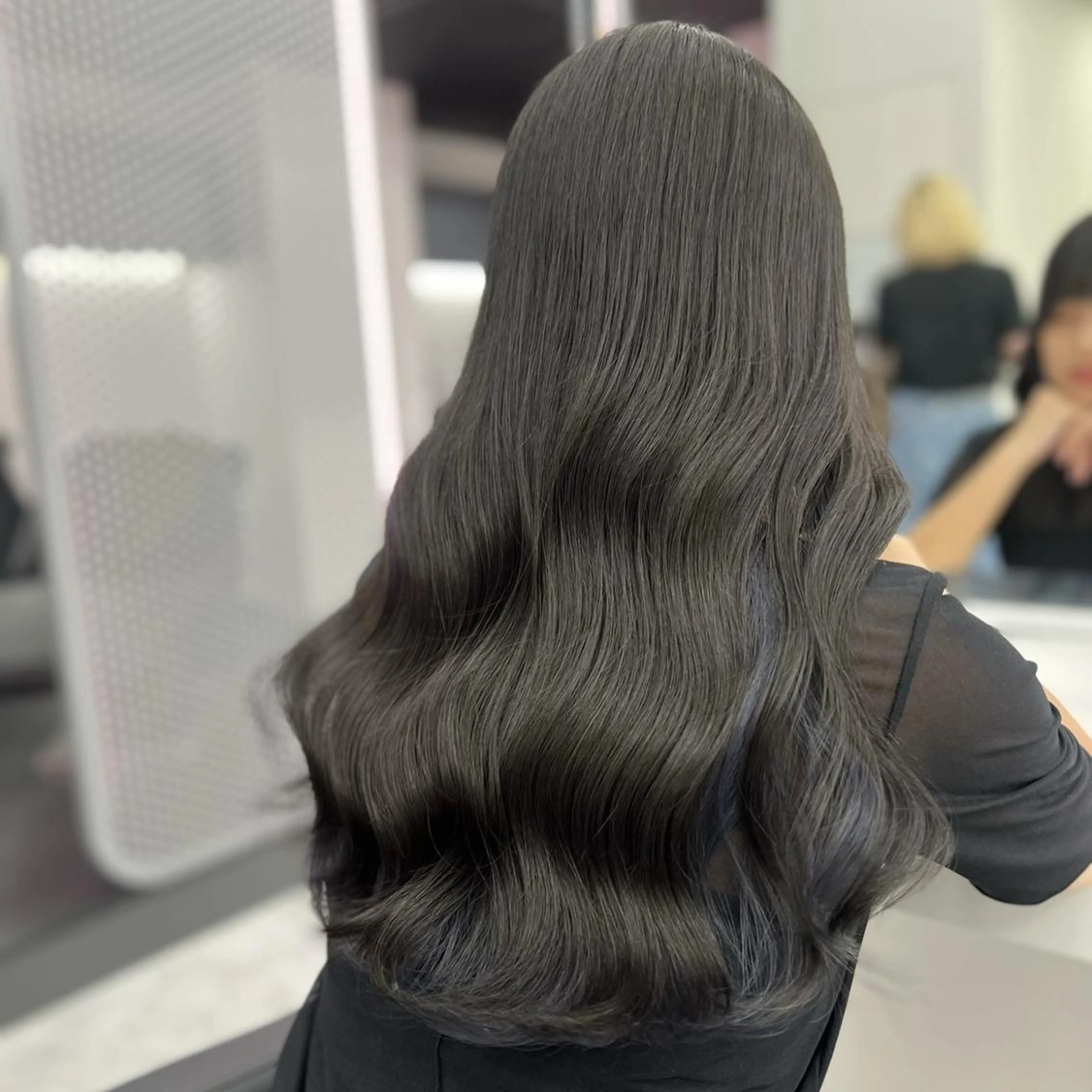 カラー ヘアカラー トリートメント ヘッドスパ ヘアセット 🪡透明感レイヤ ー🪡渋谷美容室🫧のヘアスタイル
