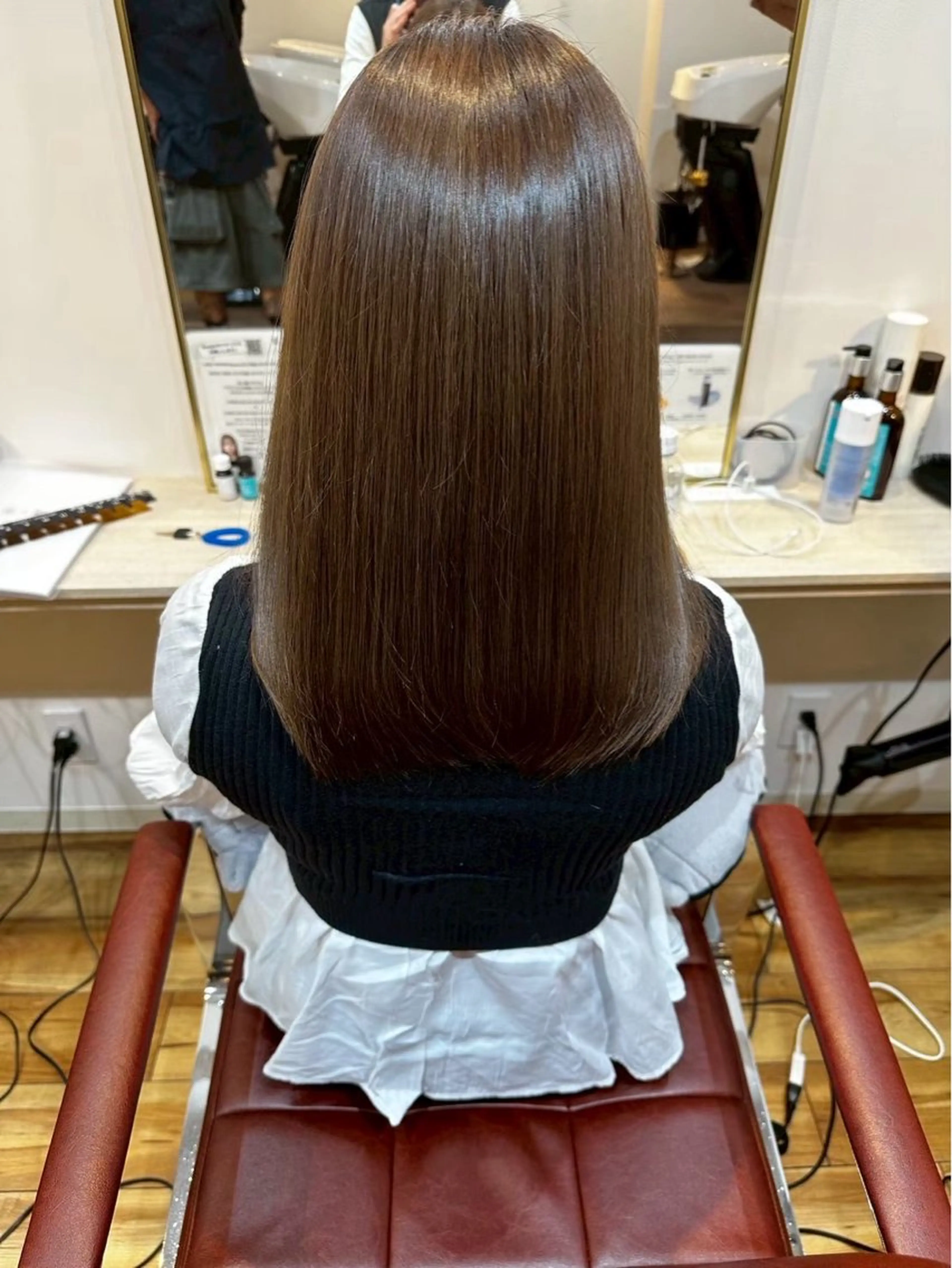 セミロング カラー ダブルカラー ハイトーンカラー ボブ 顔周りカット 髪質改善 カット ヘアカラー RISE SWELL momoneのヘアスタイル