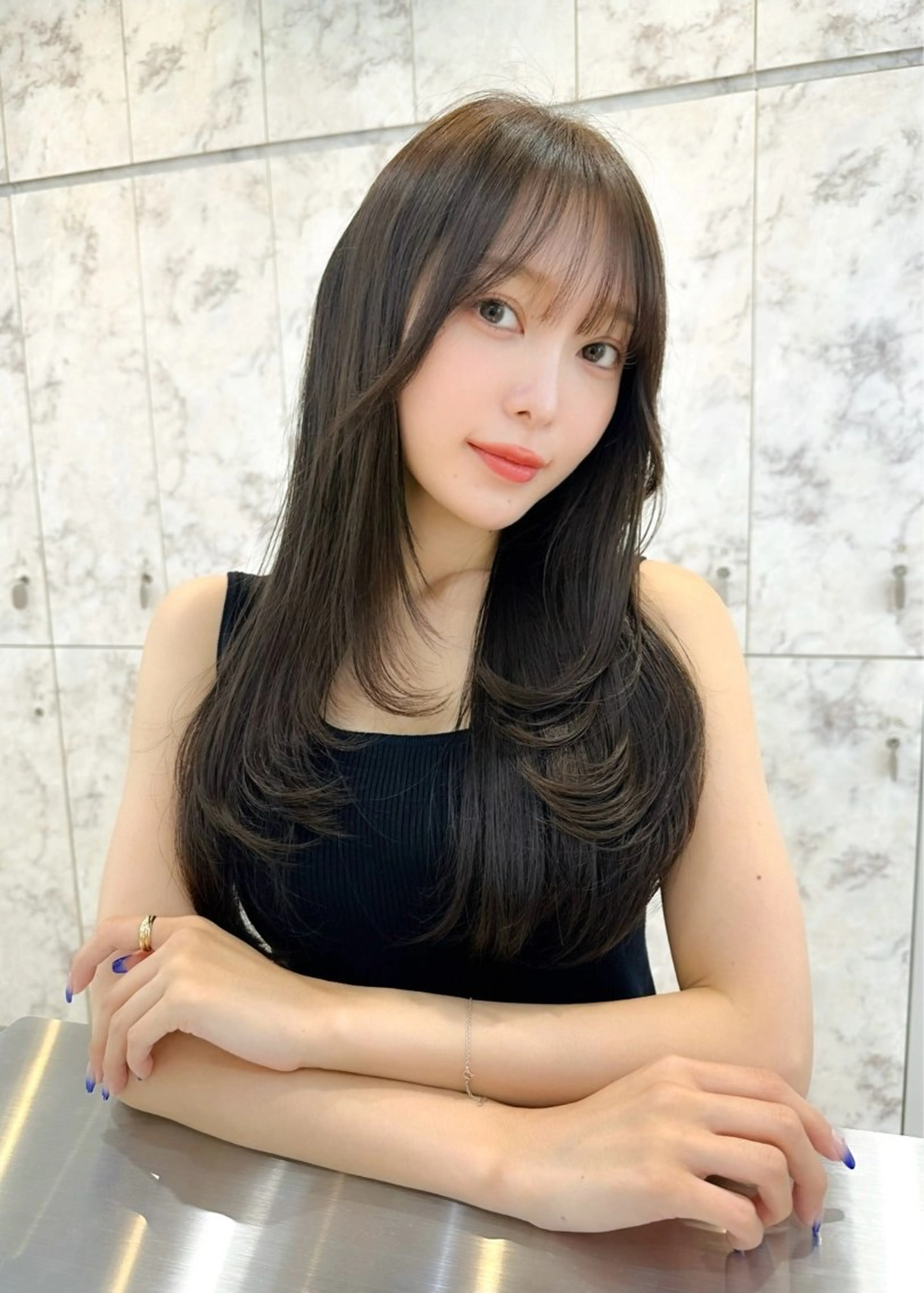 ロング カラー カット ヘアカラー トリートメント ヘッドスパ 髪質改善サロン Sea shinjuku 新宿南口【シー　シンジュク】所属・髪質改善/韓国ヘア レイヤー/新宿/ロミのヘアスタイル