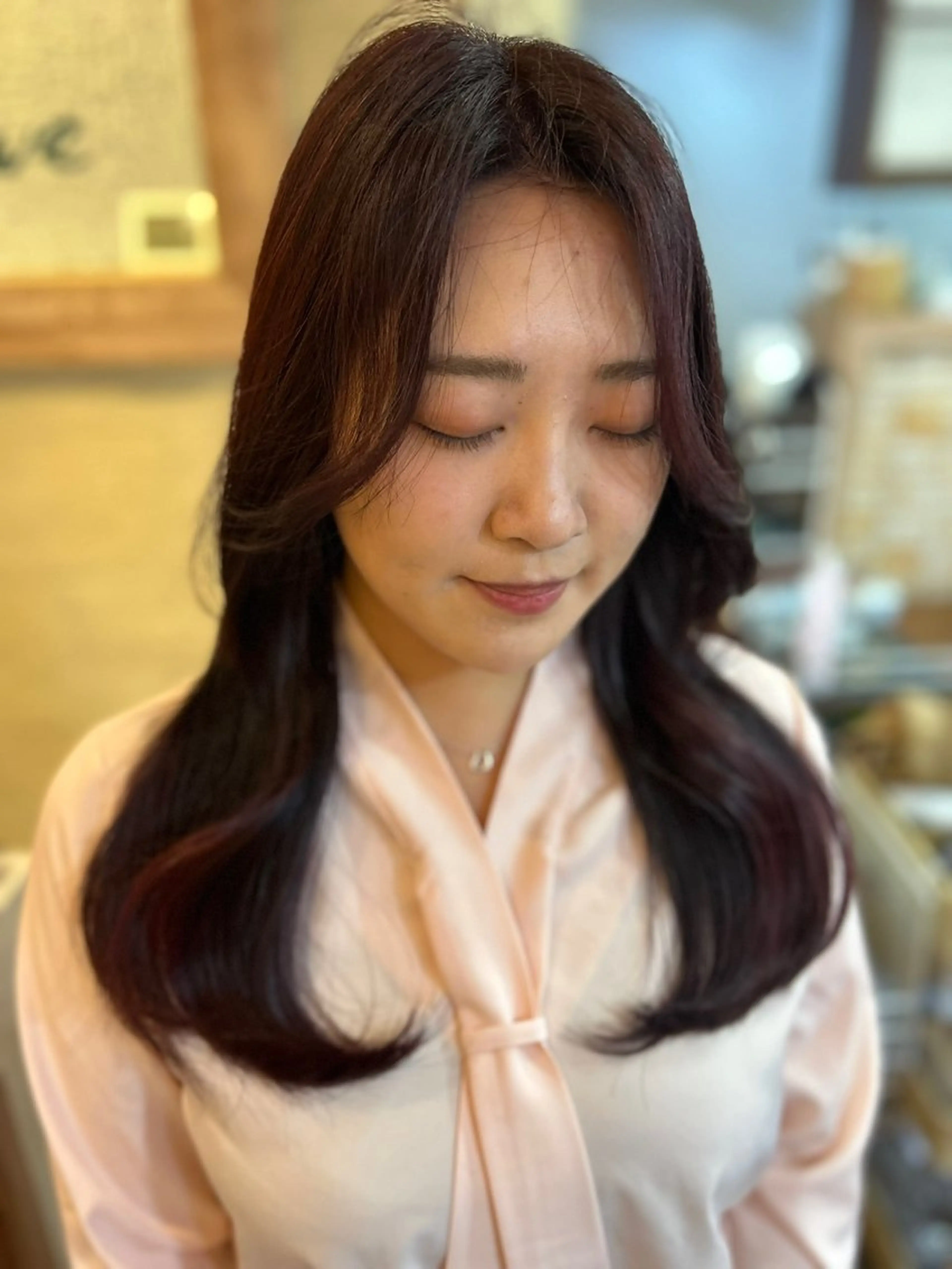 セミロング カラー ヘアカラー 馬越 優のヘアスタイル