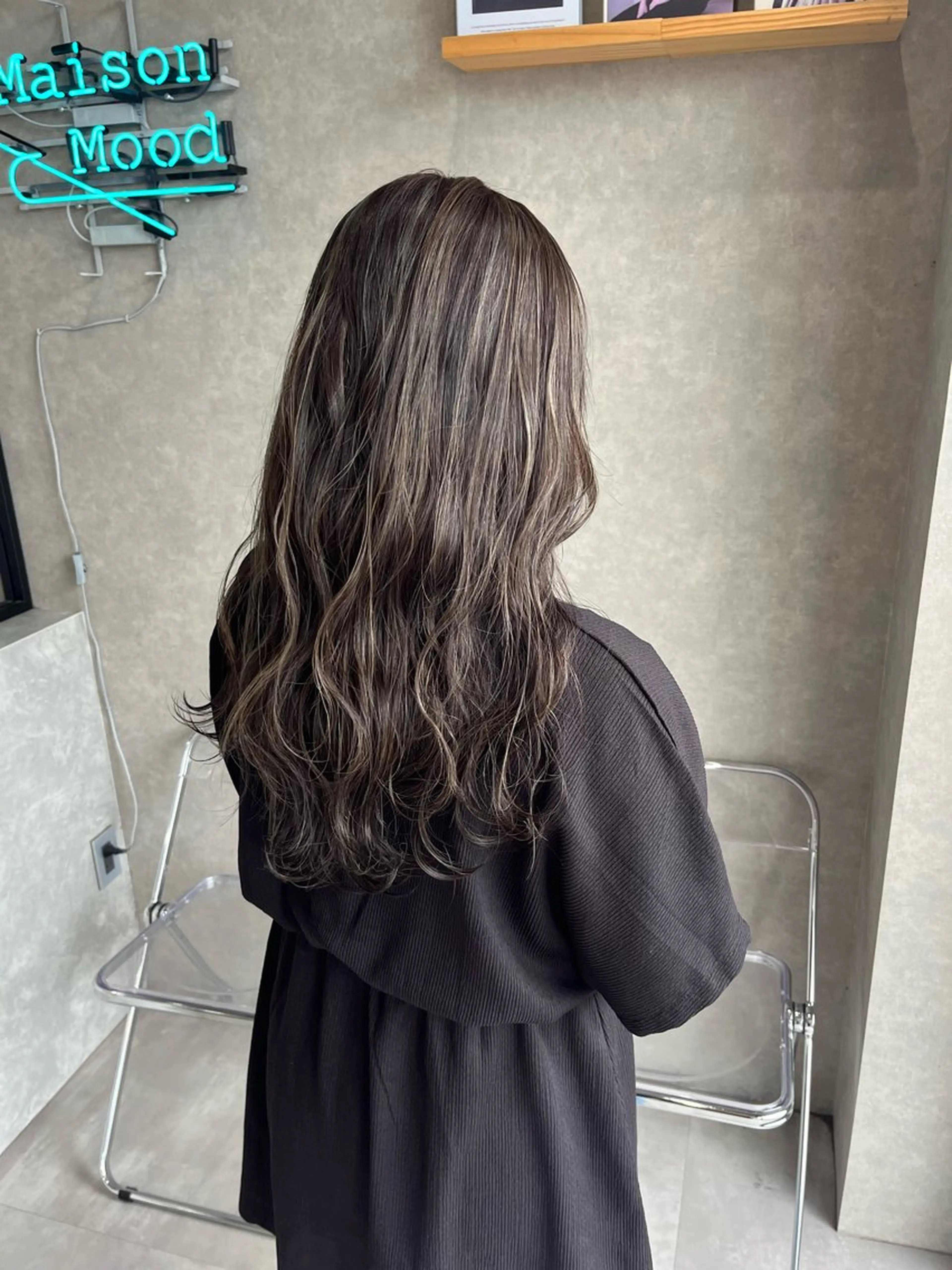ロング カラー ショートボブ アッシュ バレイヤージュ ベージュカラー ブリーチ 長谷川 湧のヘアスタイル