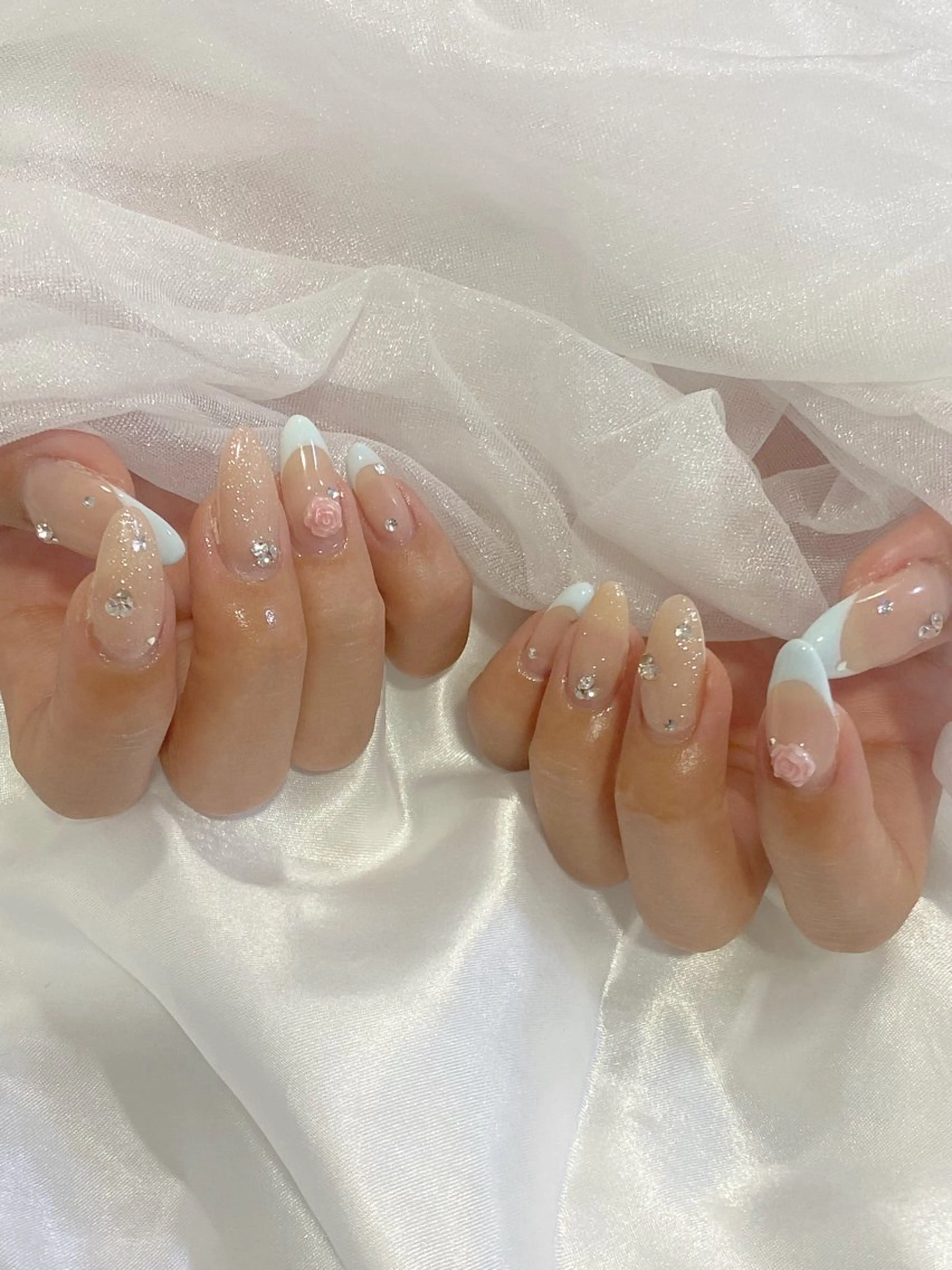 ネイル ハンドネイル 🤍 Ayaのネイルデザイン