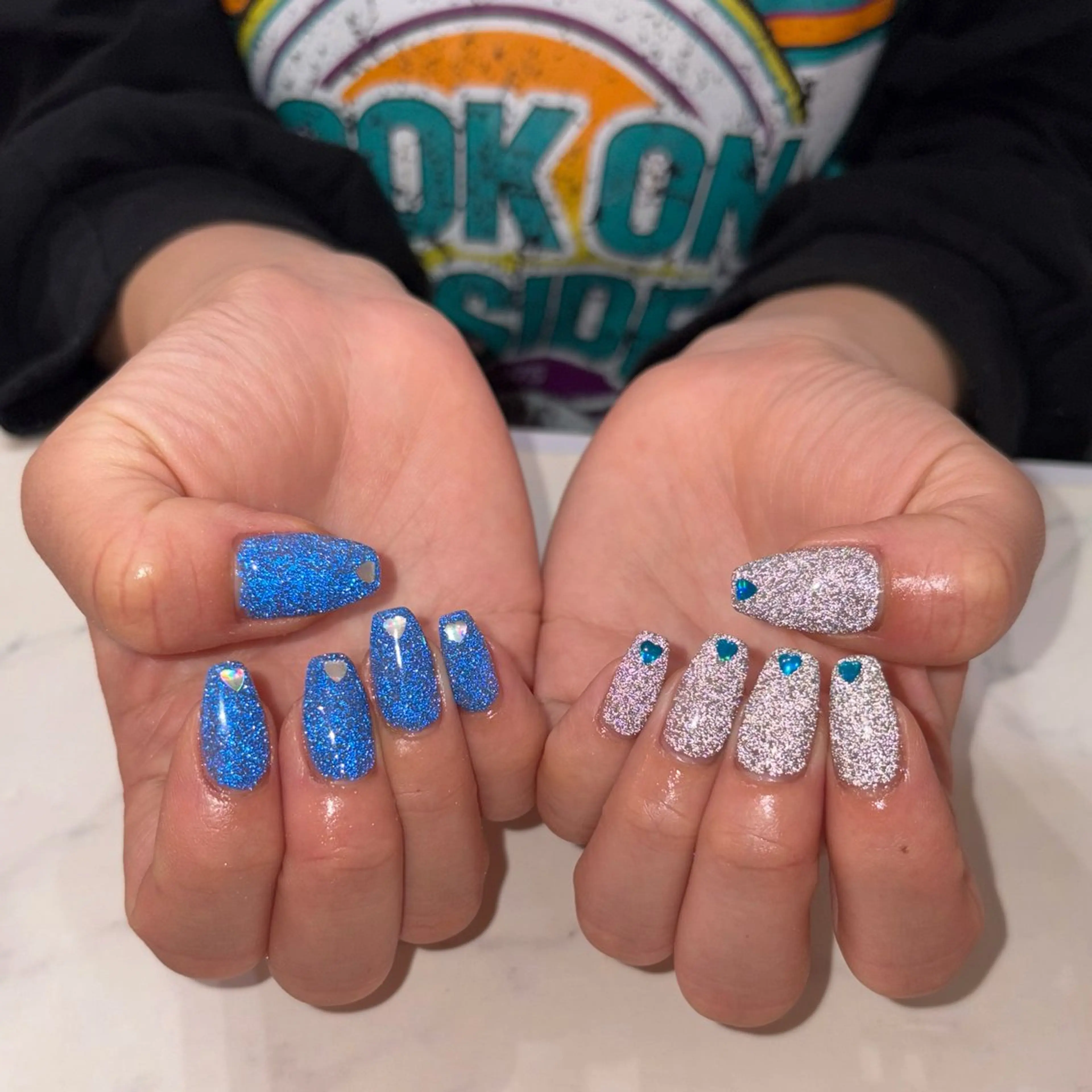 ネイル フラッシュネイル ハート nailsalon 結所属・💫 さりのネイルデザイン
