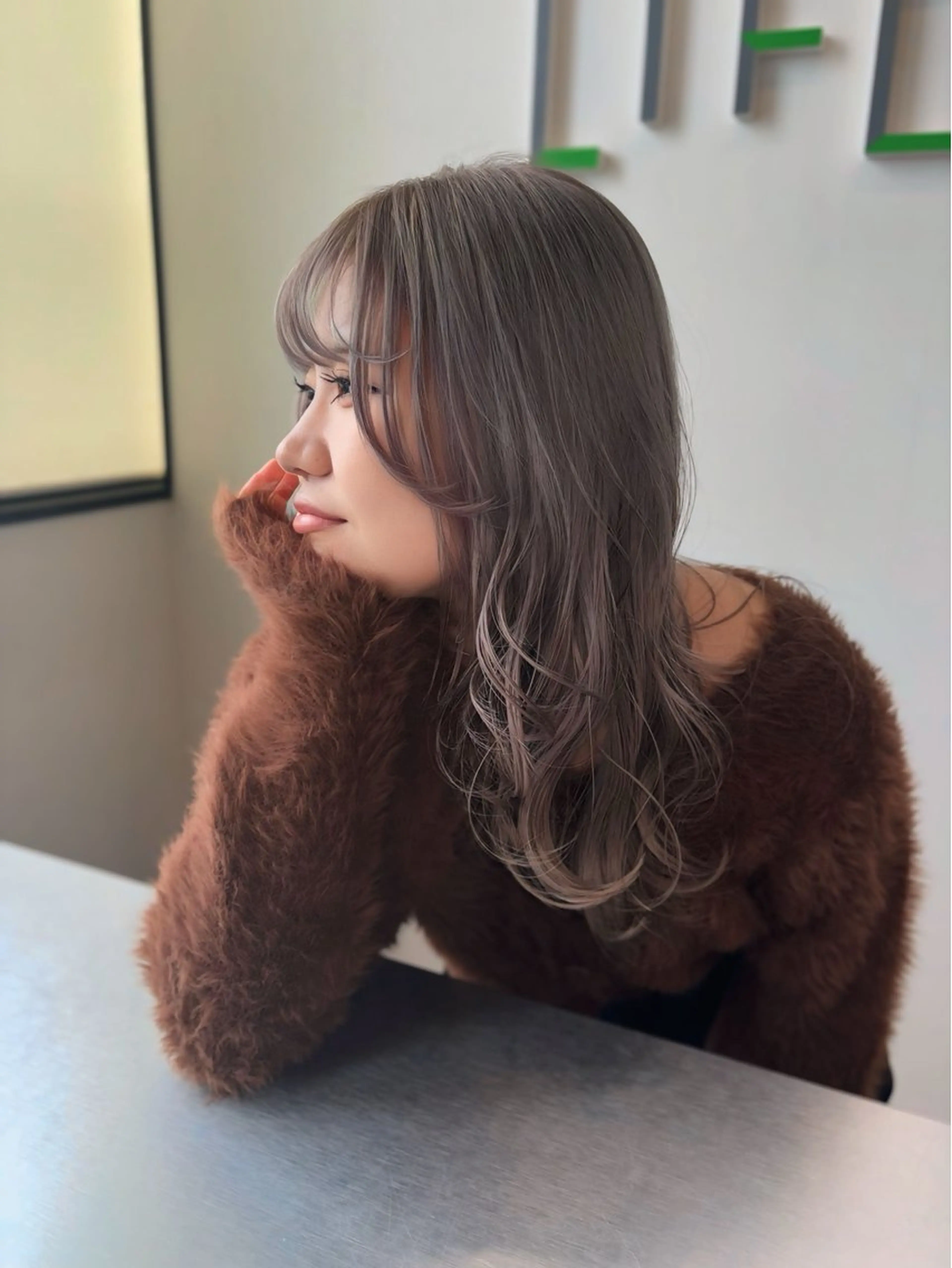 ロング カラー ヘアカラー トリートメント LIFE 本店所属・ハイトーン×韓国 レイヤー/ 小林達哉のヘアスタイル