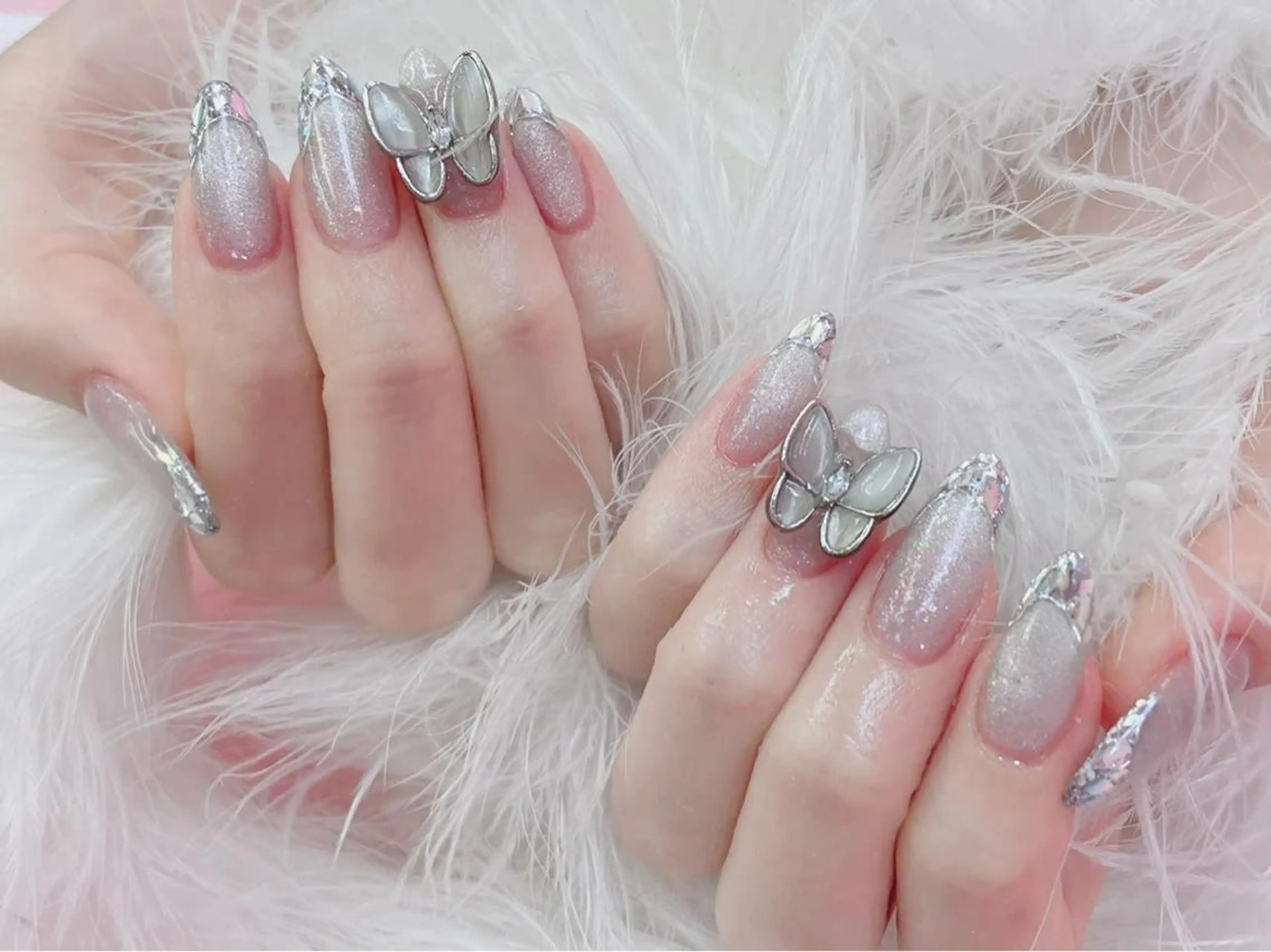 ネイル フレンチネイル ガラスフレンチ マグネットネイル ハンドネイル NailSalon CutiePutiのネイルデザイン