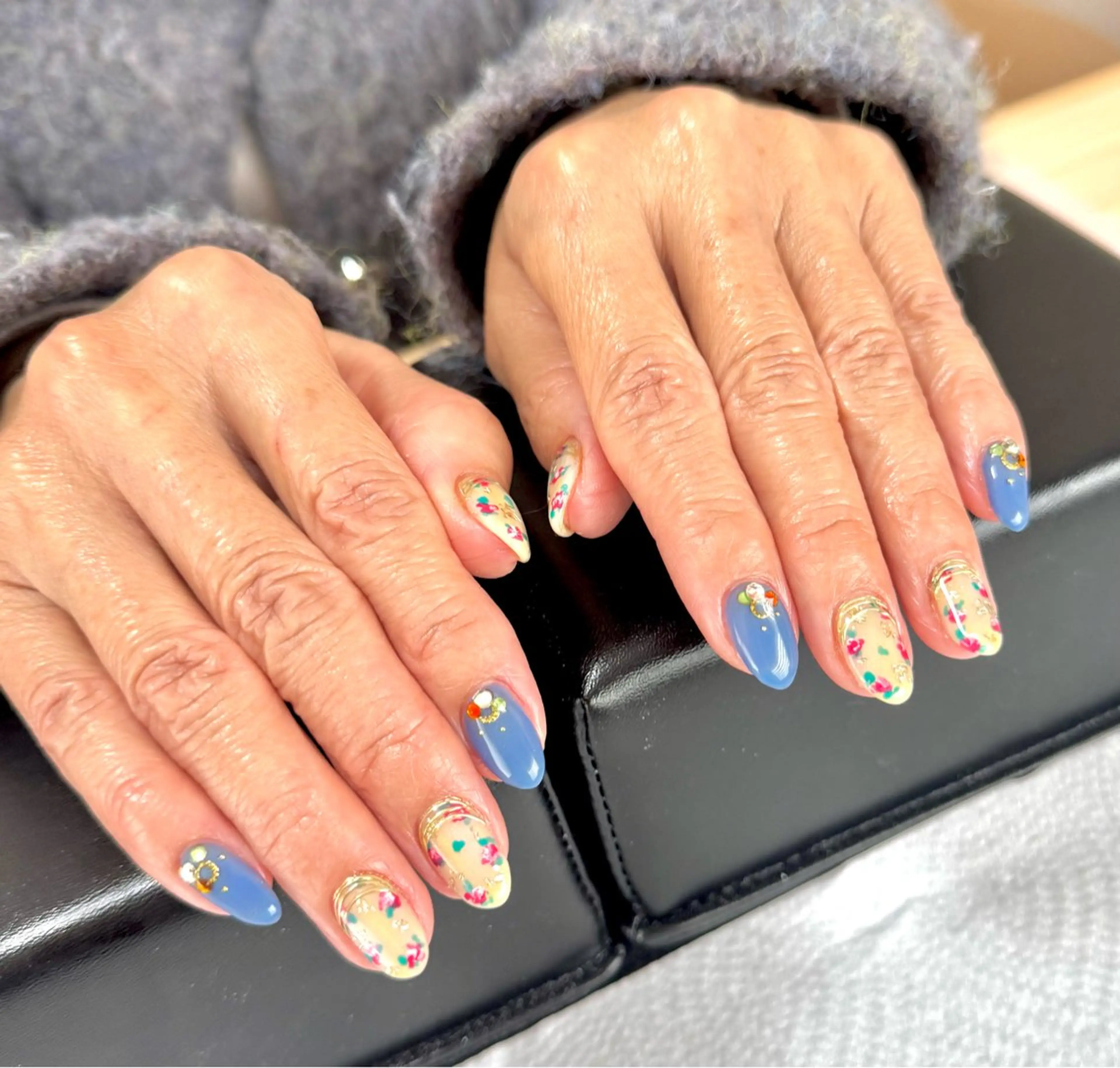 ネイル ハンドネイル Nail Salon Suri Suriのネイルデザイン