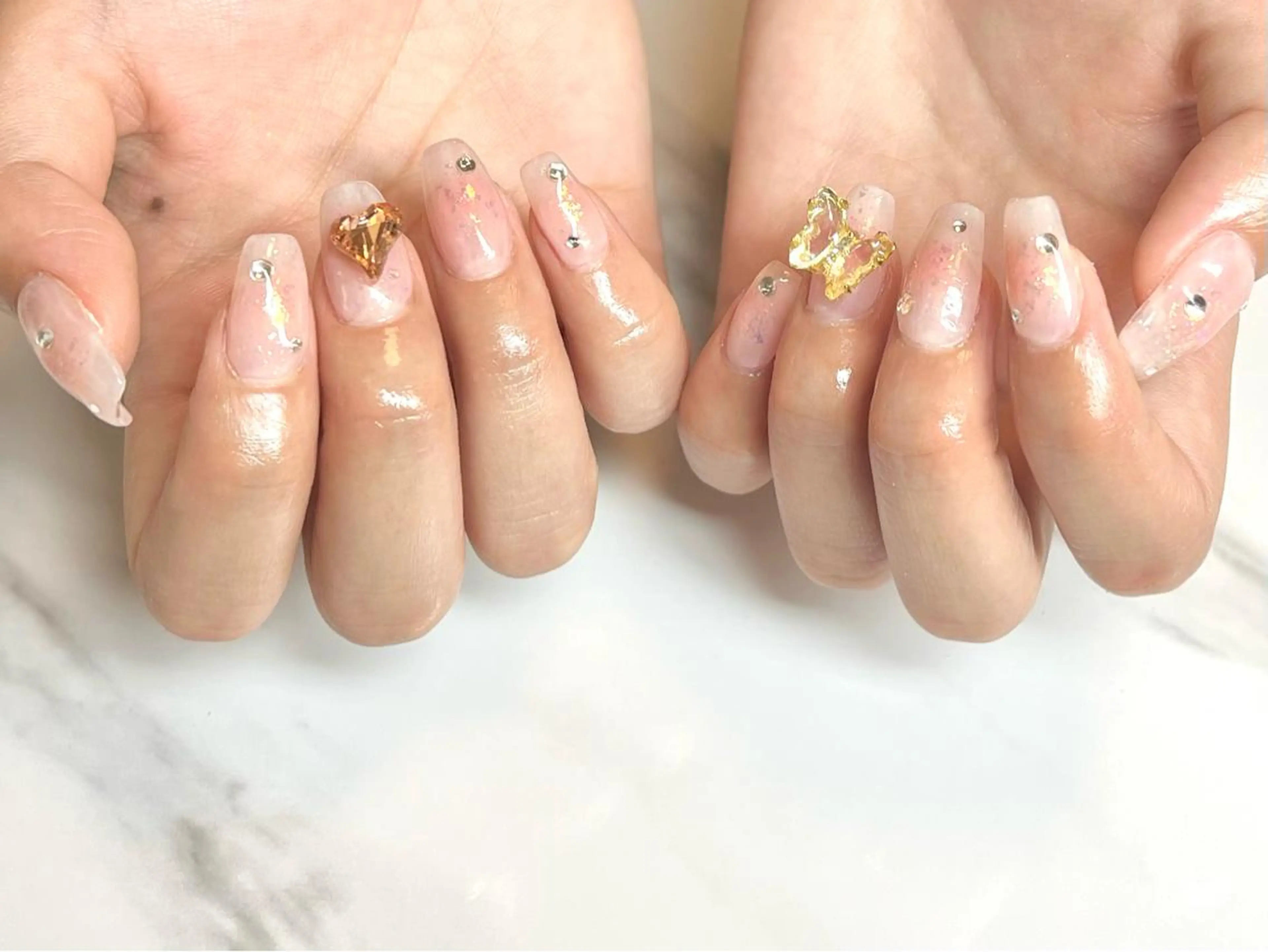 ロング ネイリスト シンのネイルデザイン