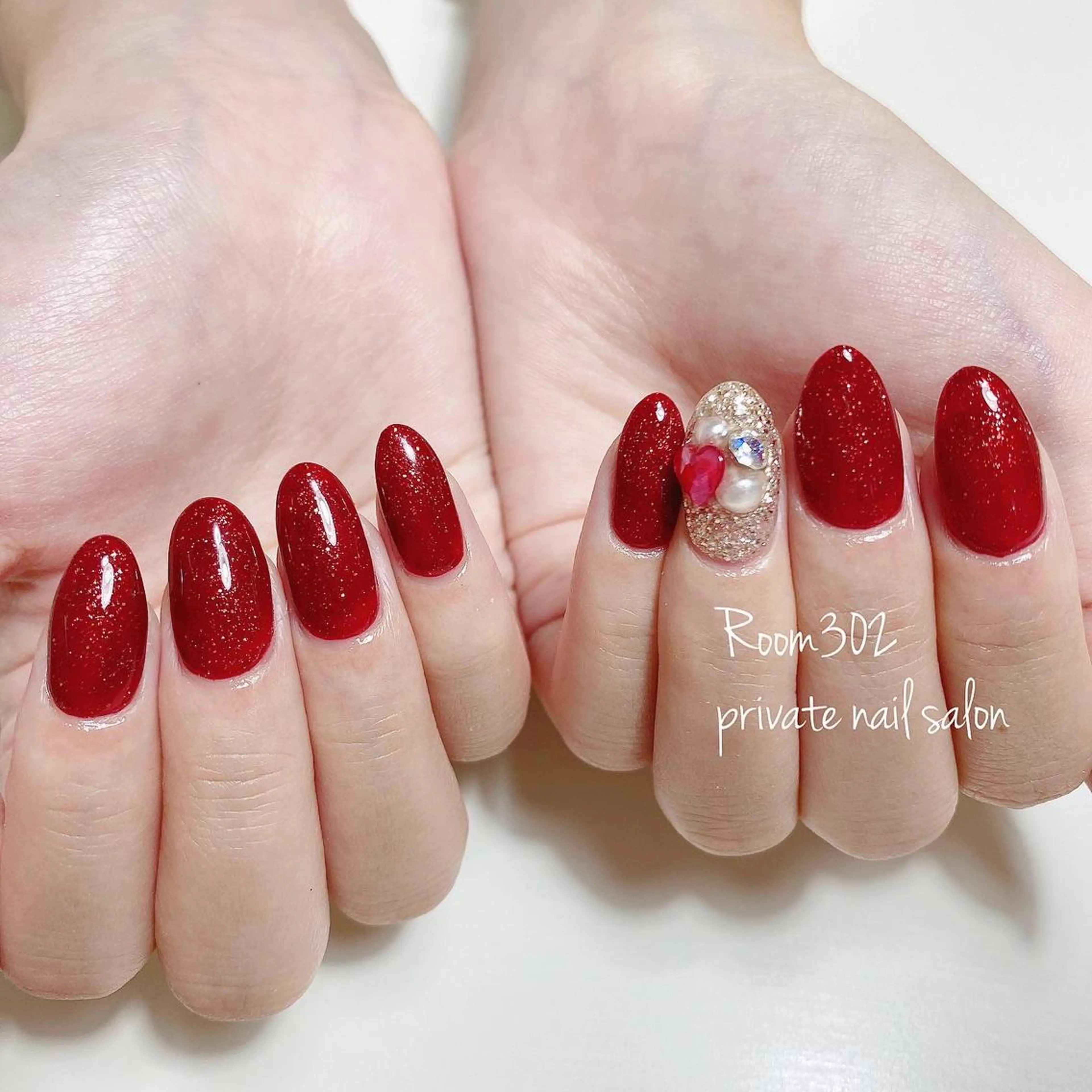 ネイル ハート Room 302のネイルデザイン