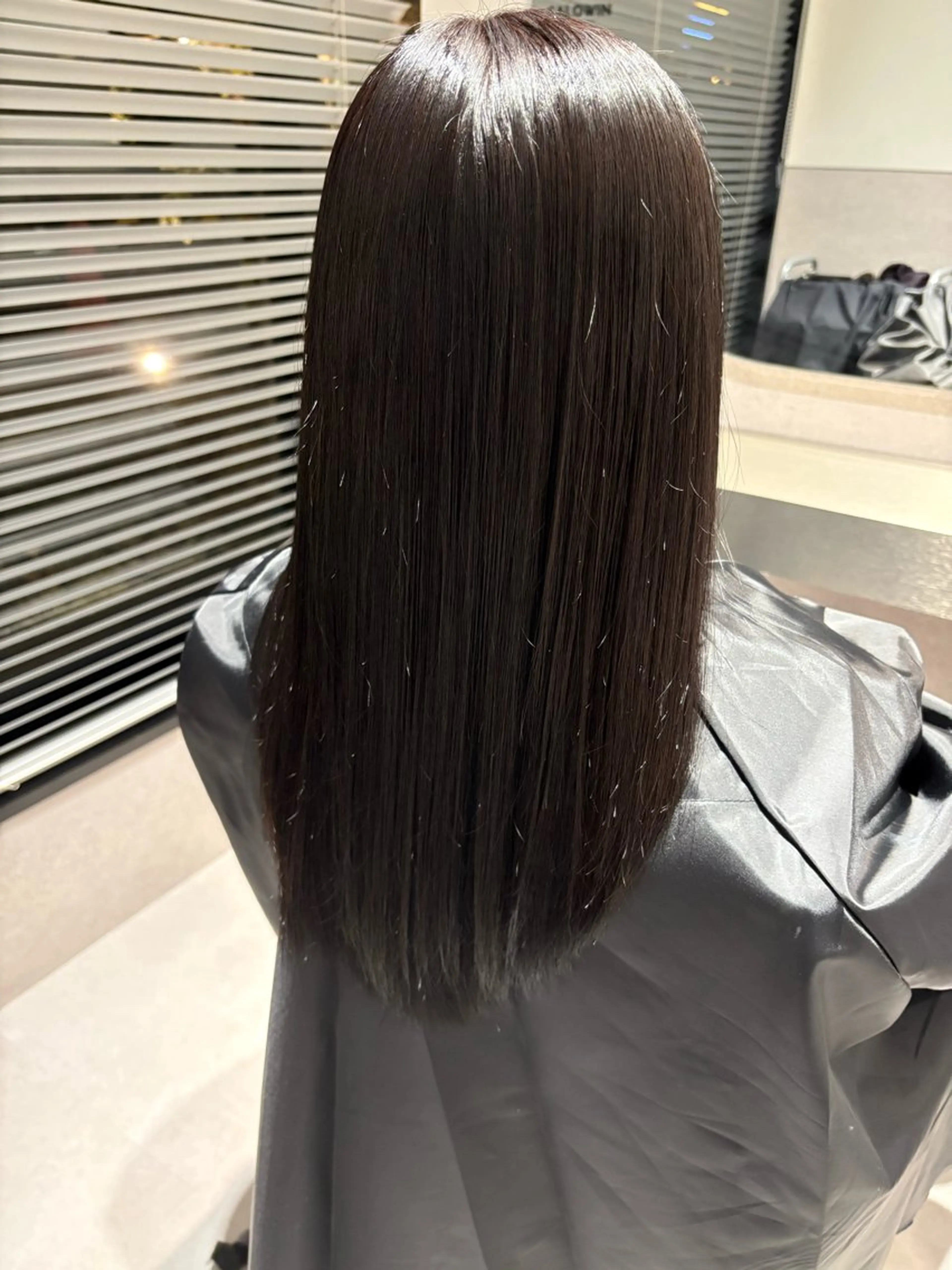 セミロング トリートメント SALOWIN三軒茶屋店所属・髪質改善/艶髪担当 山中のヘアスタイル